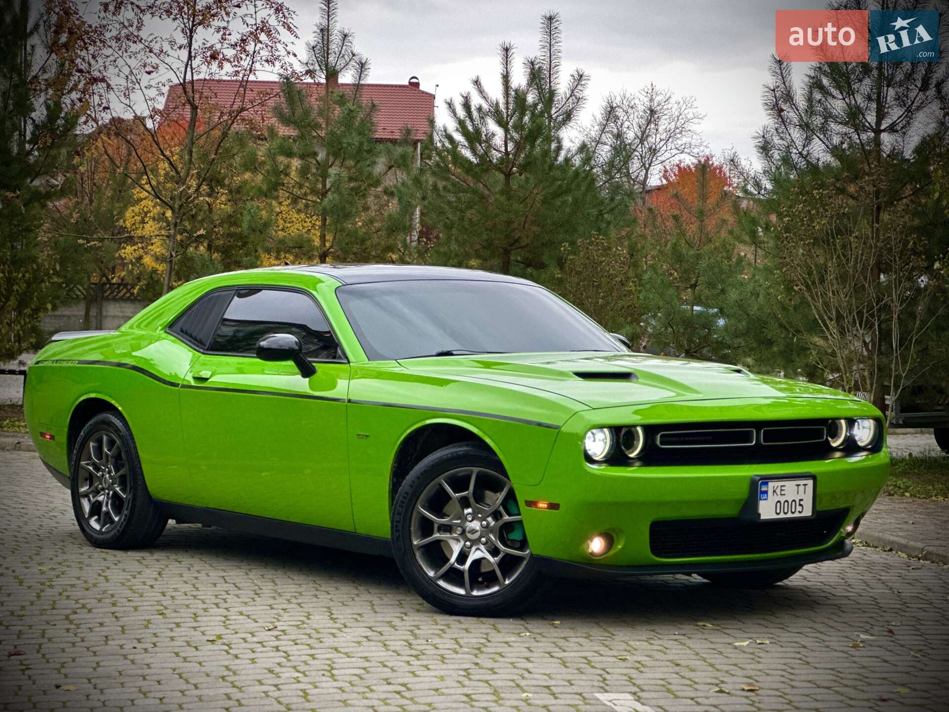 DODGE CHALLENGER