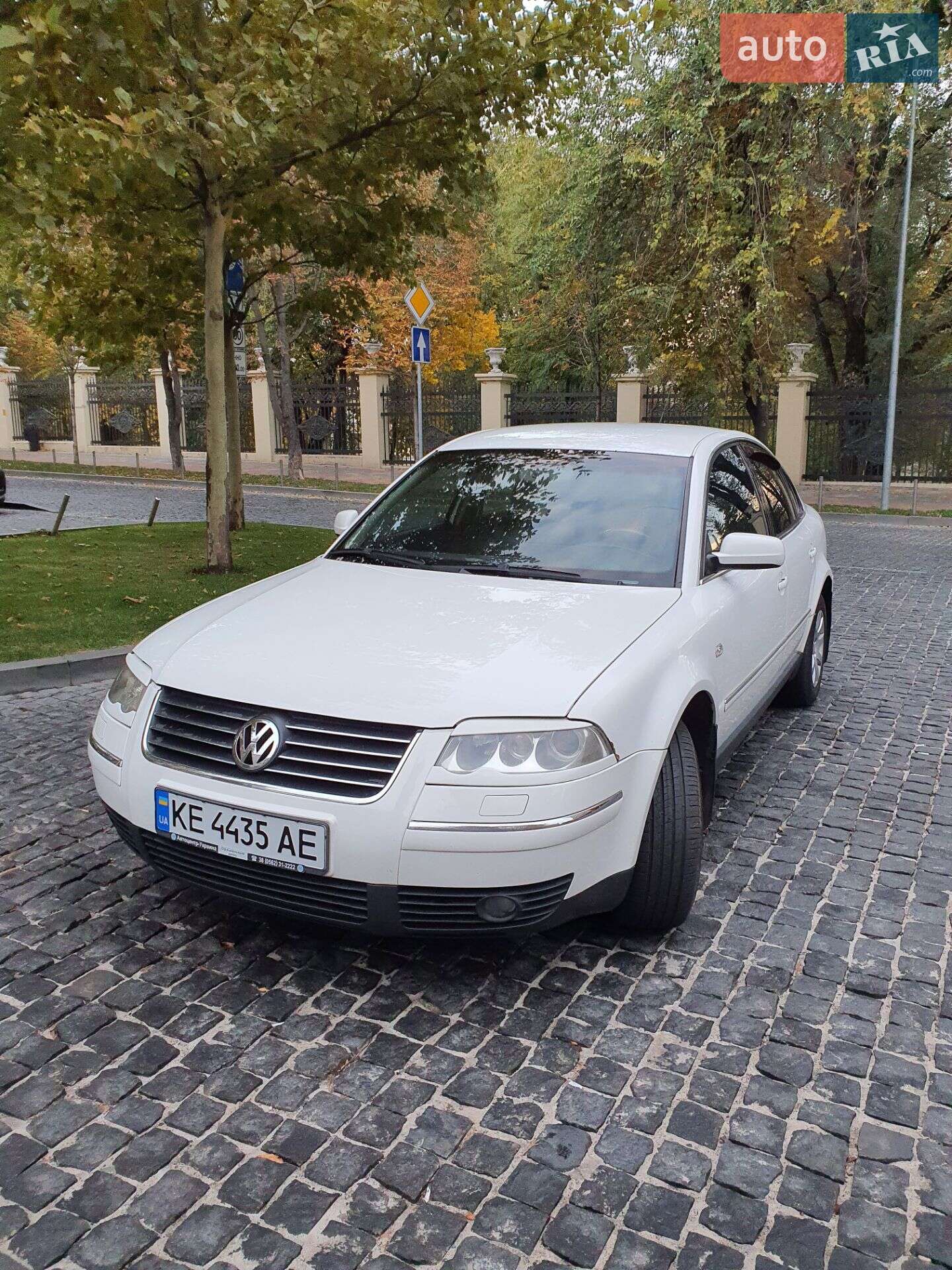 VOLKSWAGEN PASSAT 2004