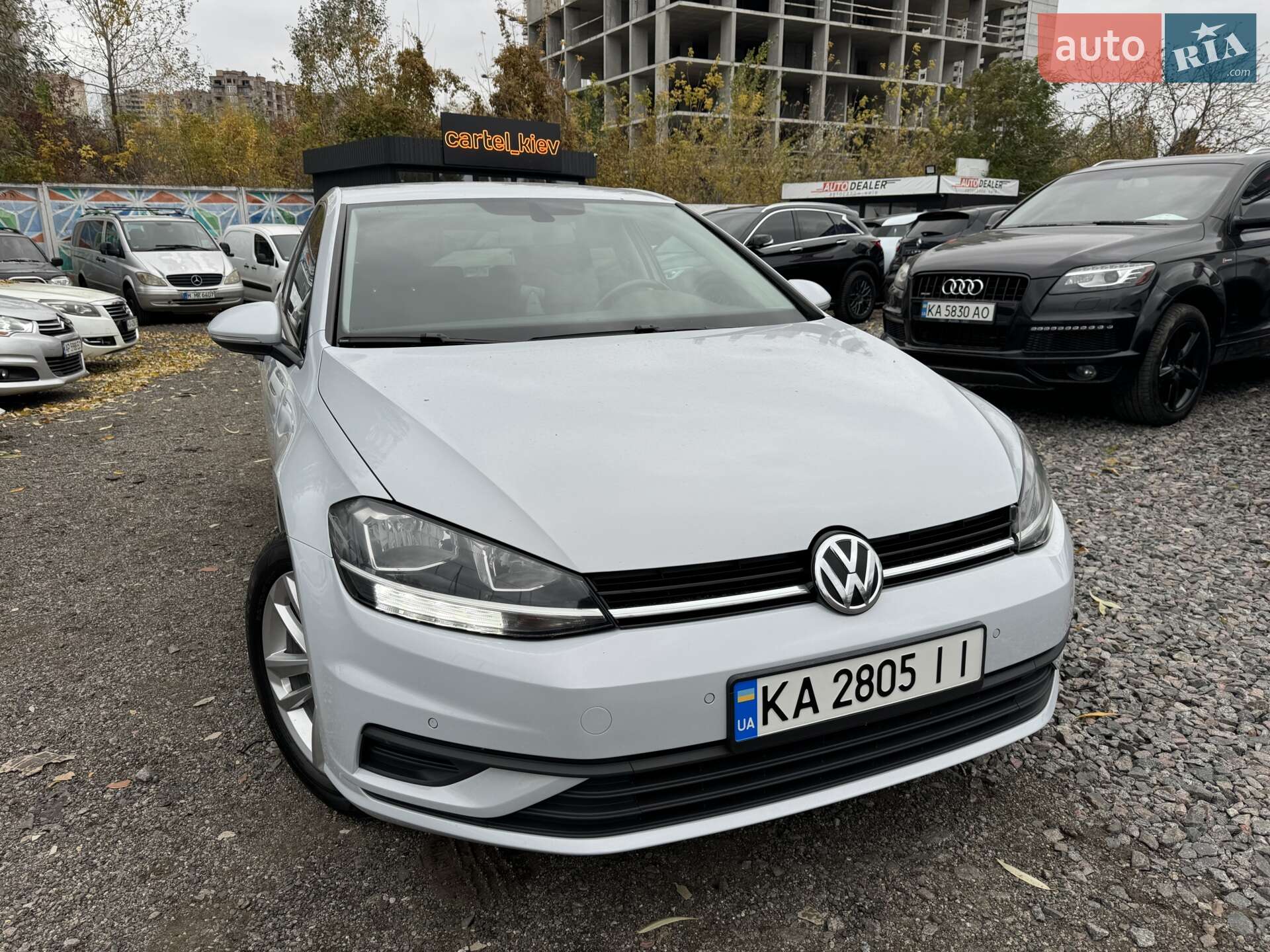 VOLKSWAGEN GOLF 2017