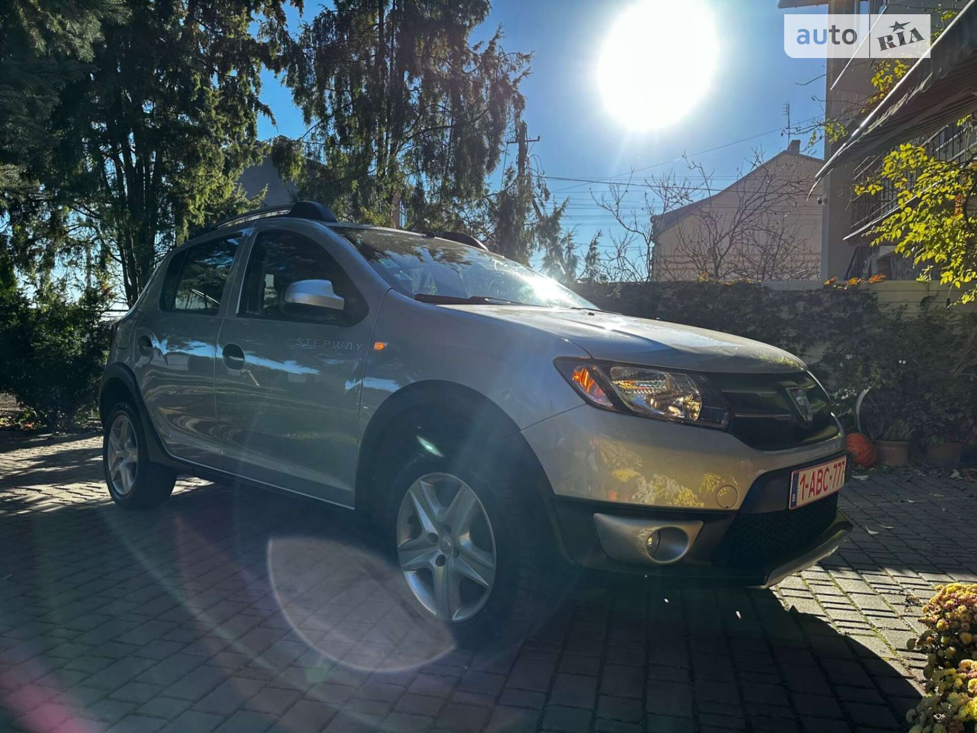 DACIA SANDERO 2014