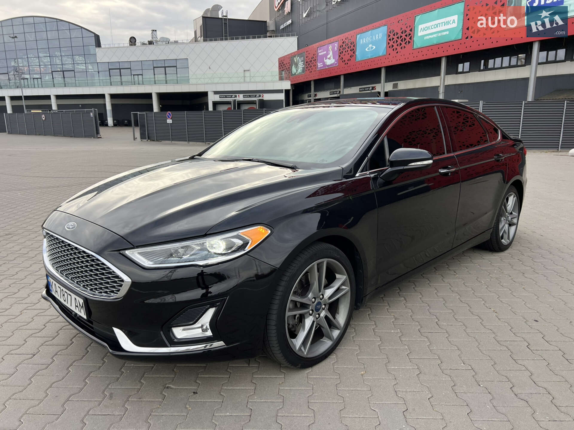 FORD FUSION 2019