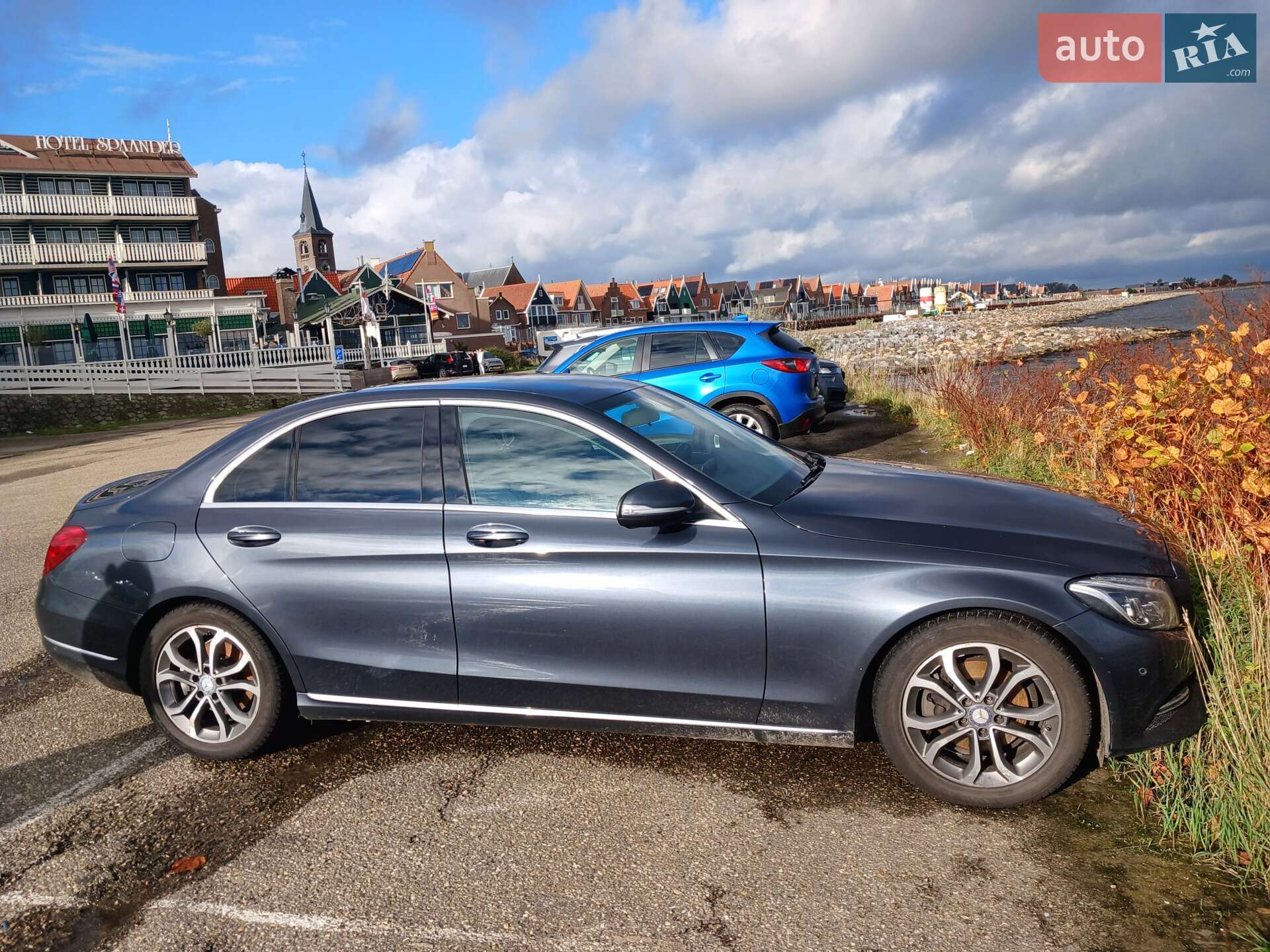 MERCEDES-BENZ C 220 2014