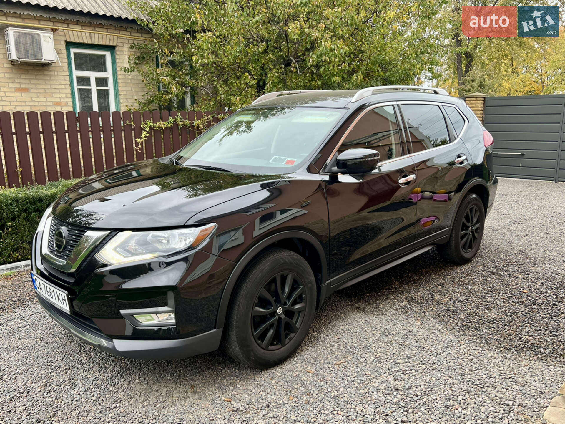 NISSAN ROGUE 2018