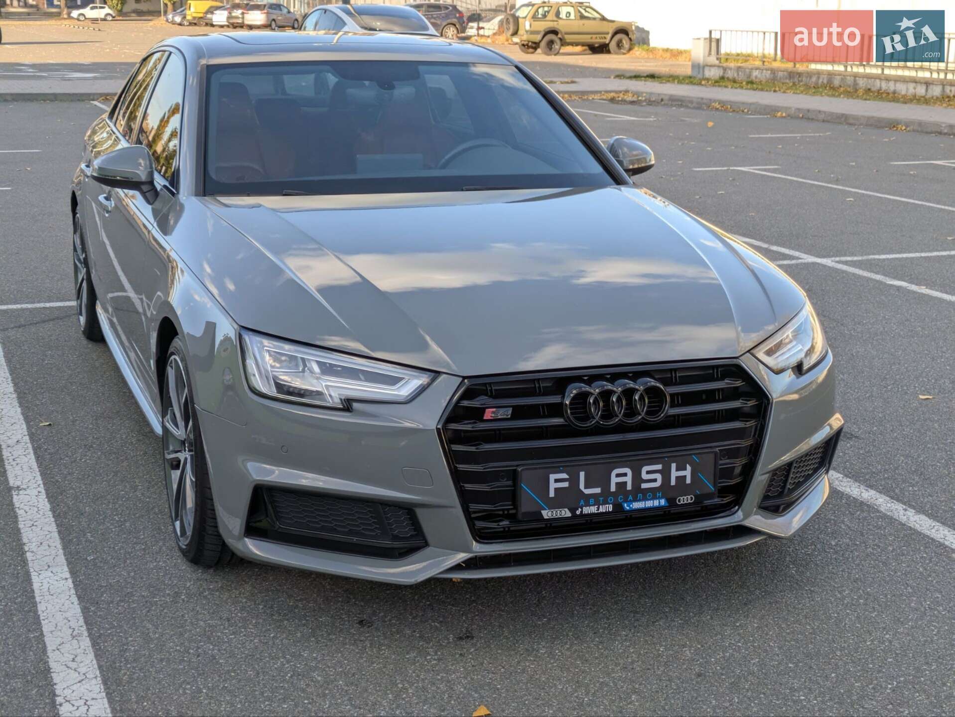 AUDI S4 2019