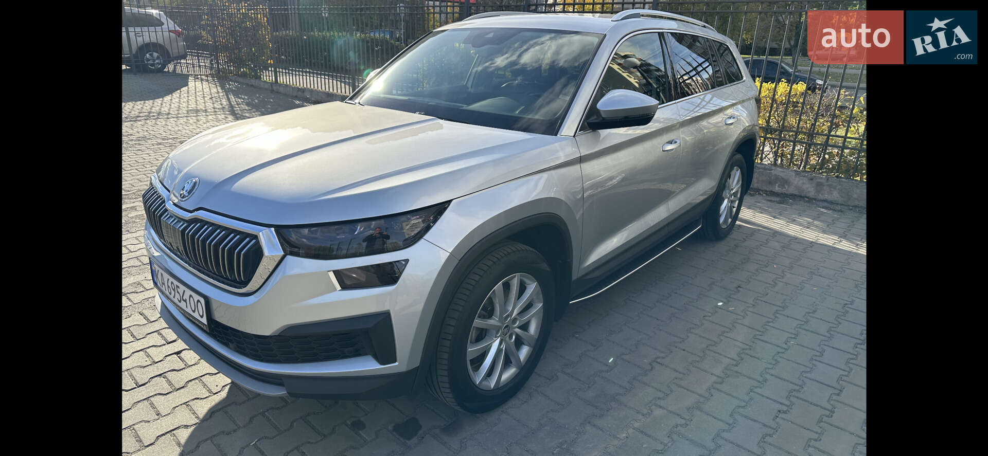 Головне фото звіту автомобіля SKODA KODIAQ 2022