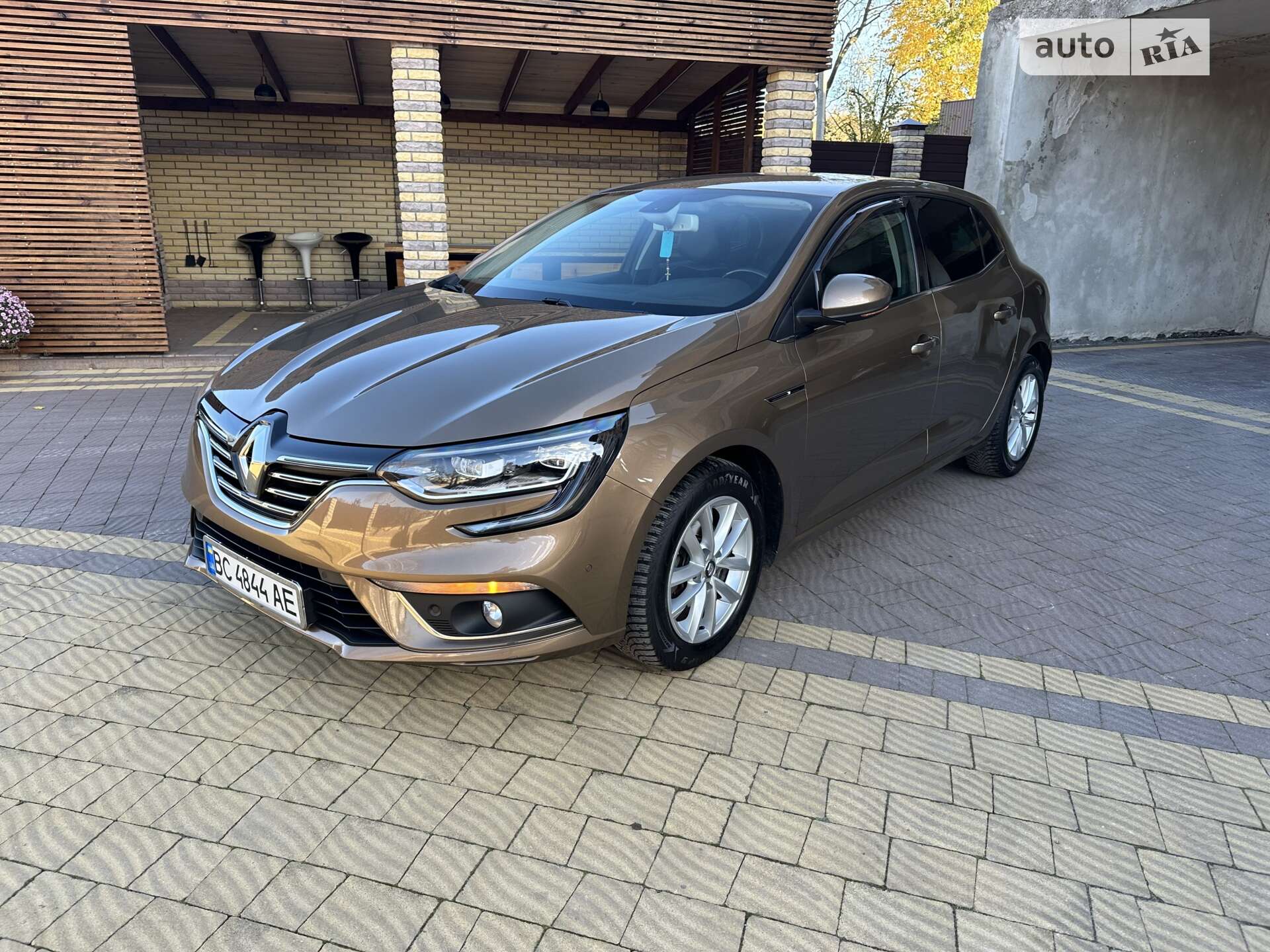 RENAULT MEGANE