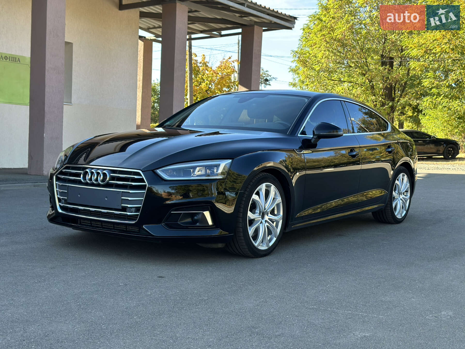 Головне фото звіту автомобіля AUDI A5 2019