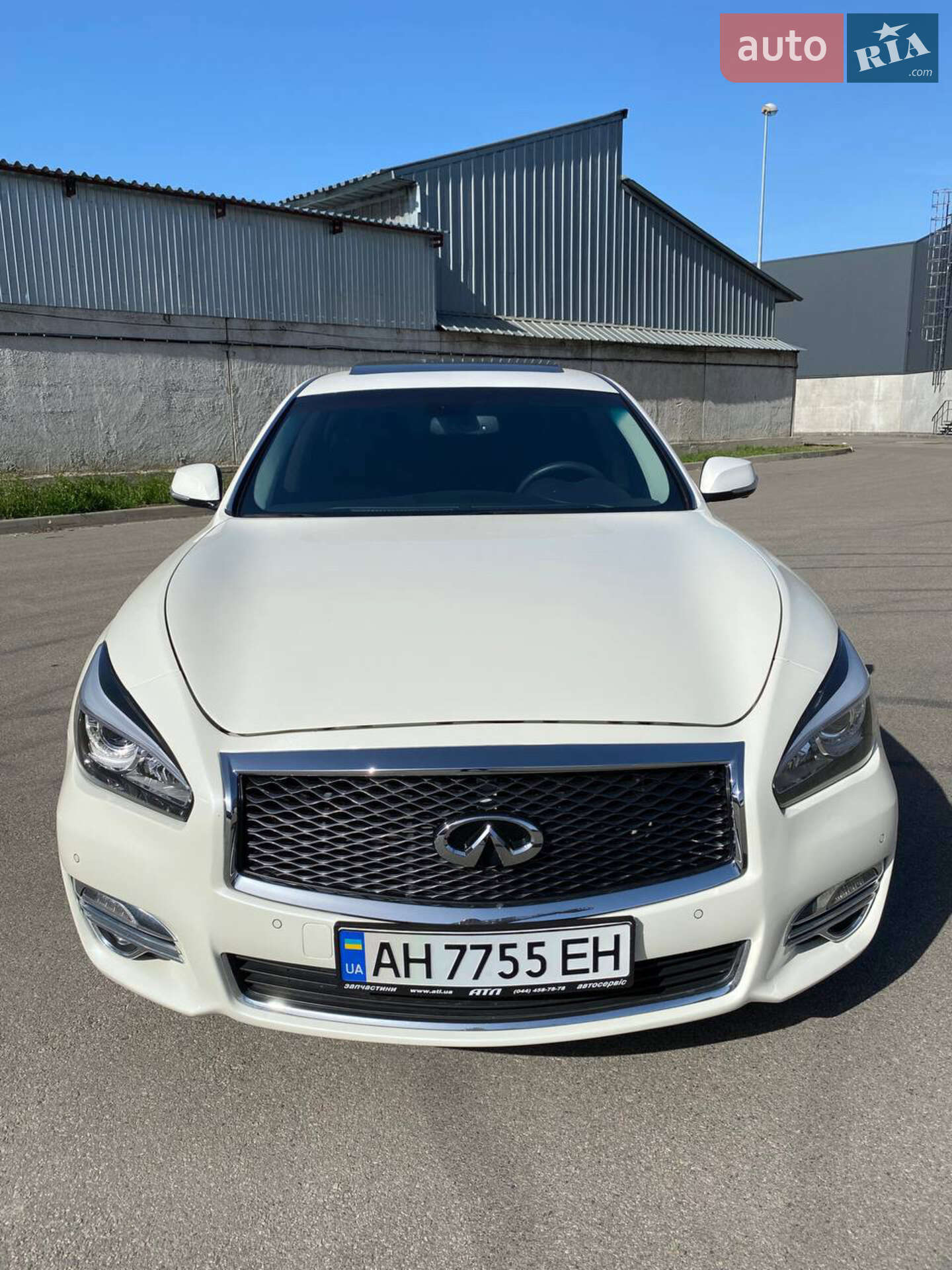 INFINITI Q70 2016