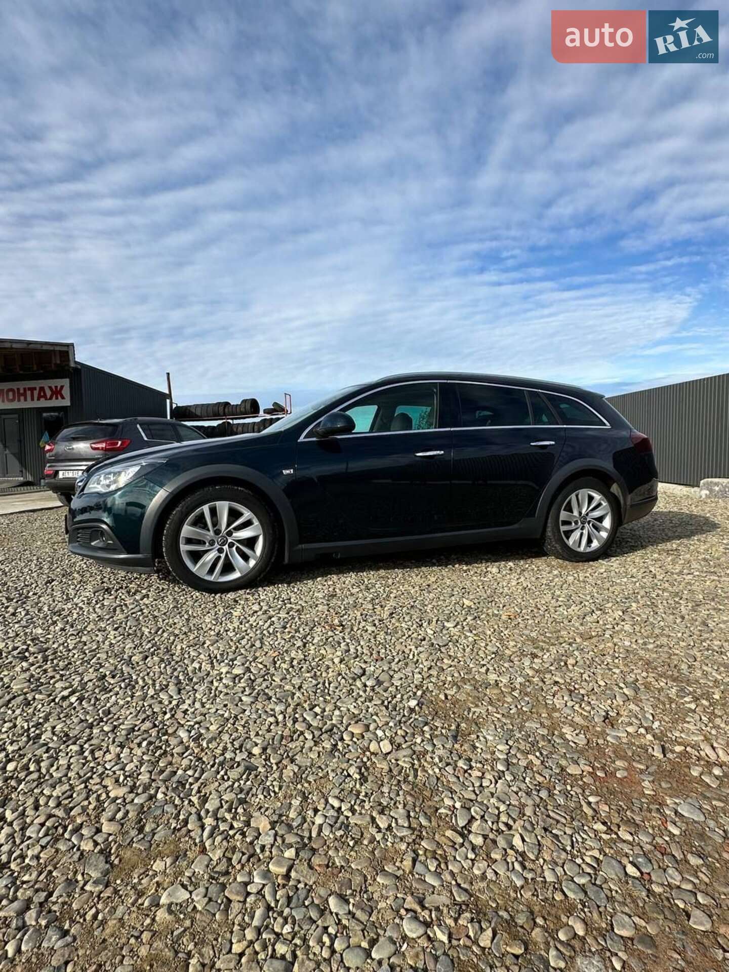 Головне фото звіту автомобіля OPEL INSIGNIA 2015