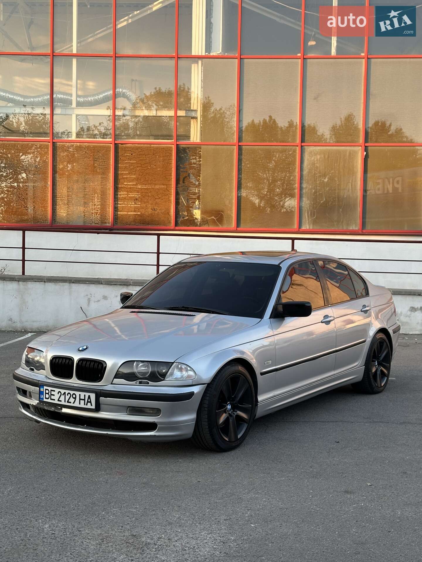 BMW 328I 1998