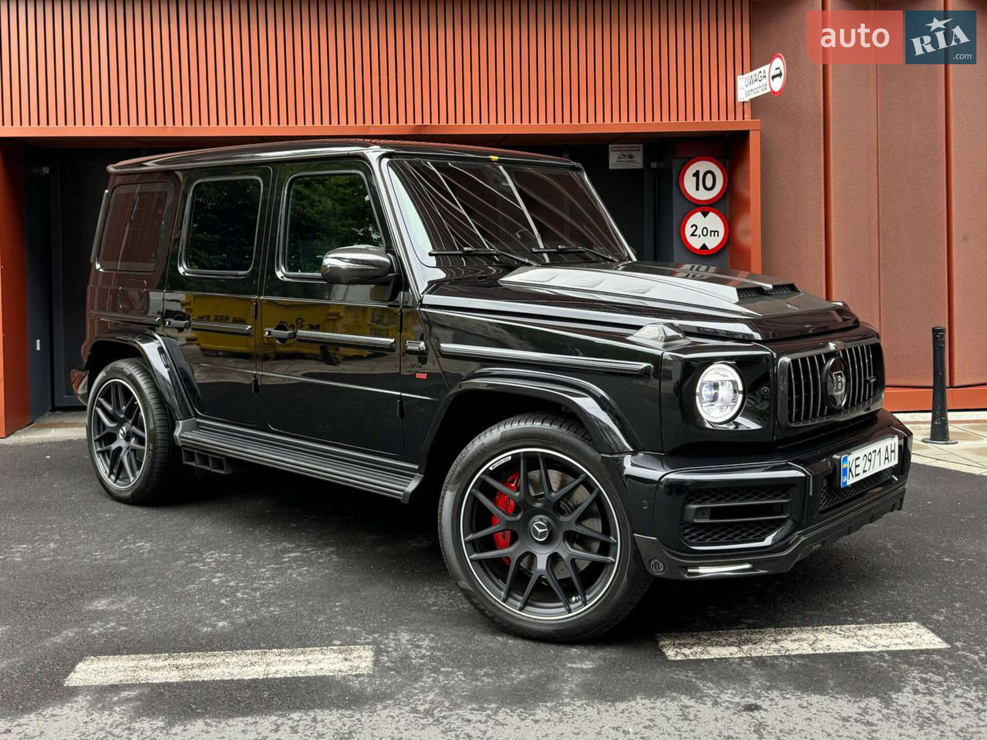 Головне фото звіту автомобіля MERCEDES-BENZ G 63 AMG 2022