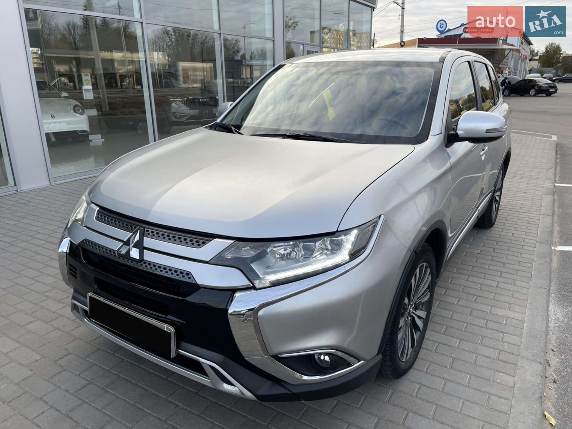 Головне фото звіту автомобіля MITSUBISHI OUTLANDER 2019