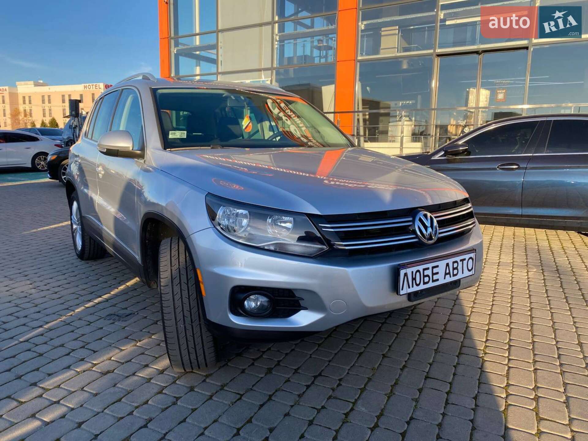 VOLKSWAGEN TIGUAN 2015