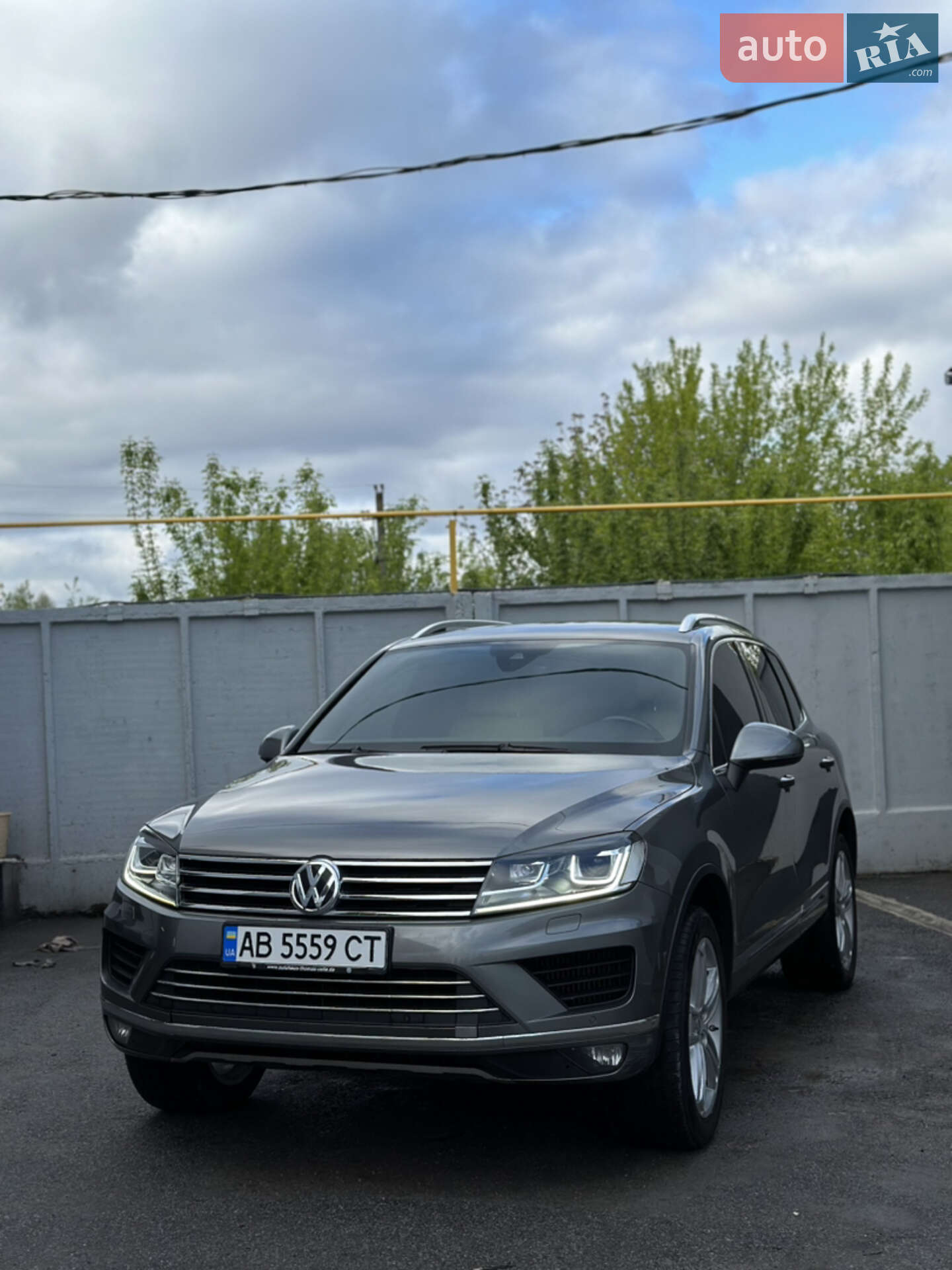 VOLKSWAGEN TOUAREG 2016