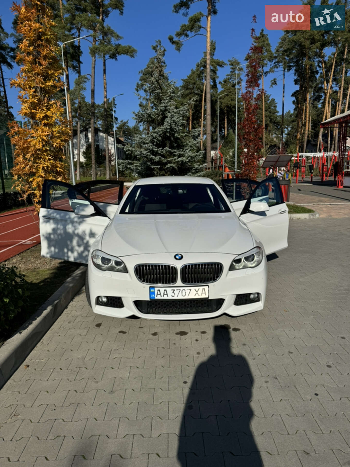 BMW 528I 2011