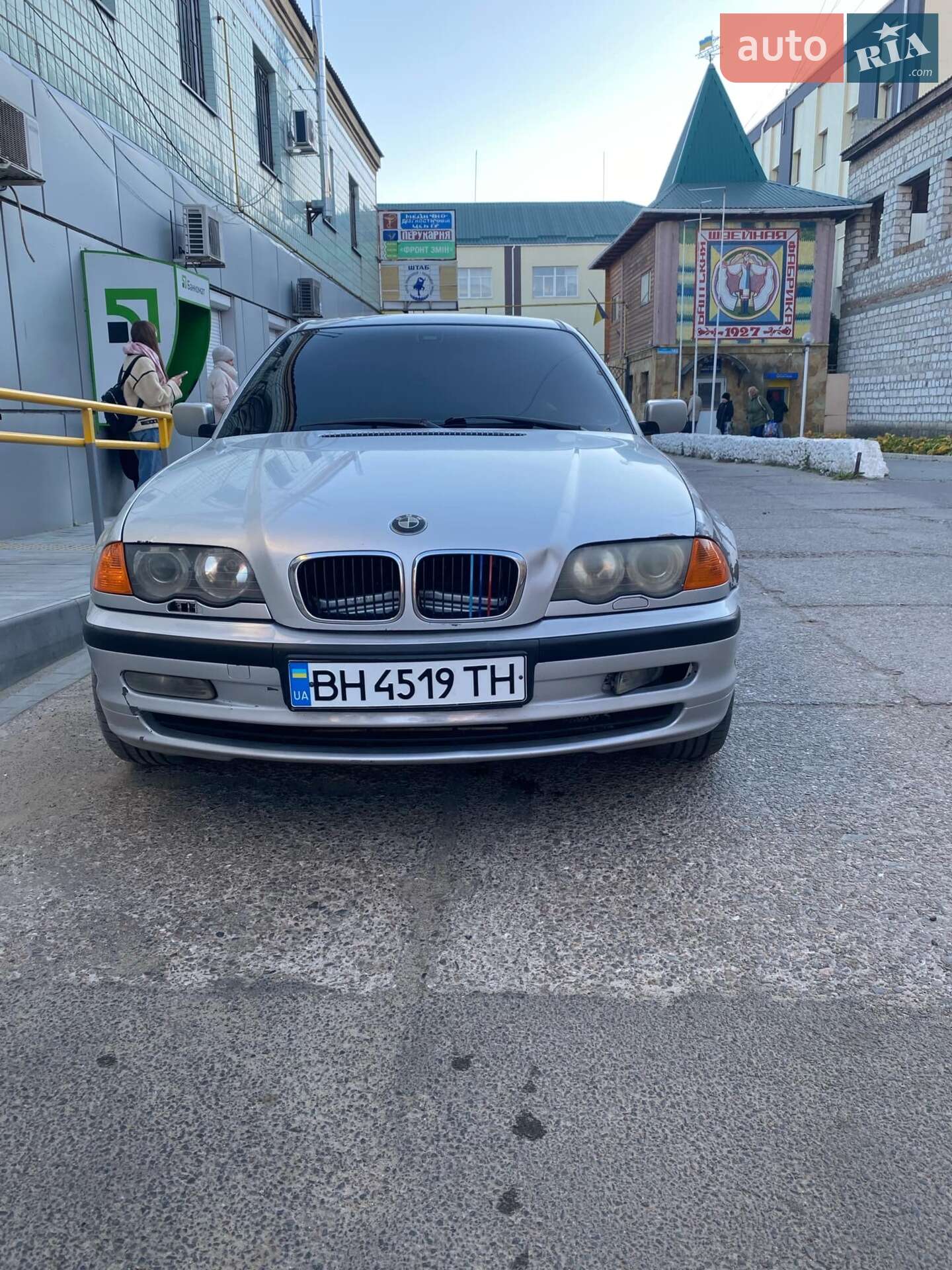 Головне фото звіту автомобіля BMW 320D 2001