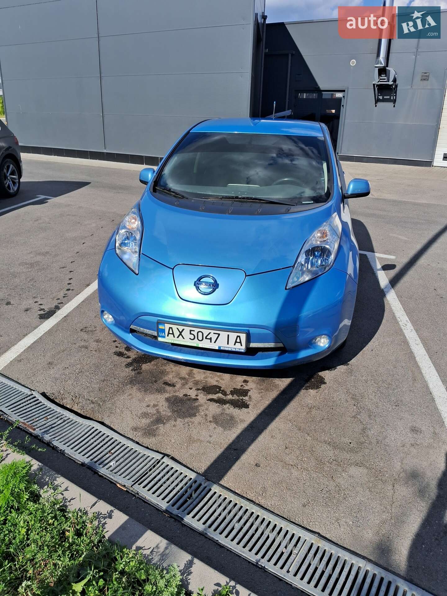 NISSAN LEAF 2014