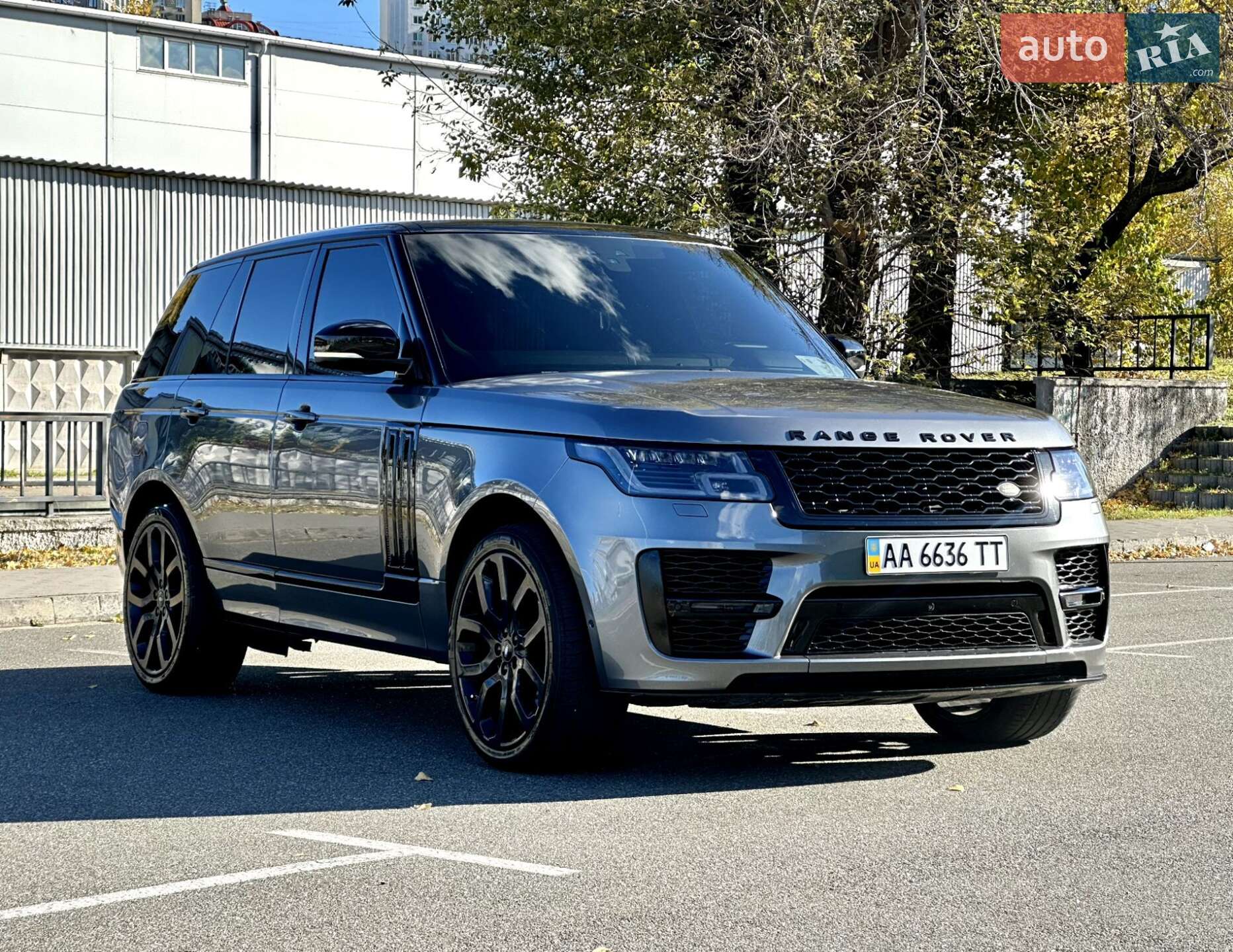 Головне фото звіту автомобіля LAND ROVER RANGE ROVER 2018