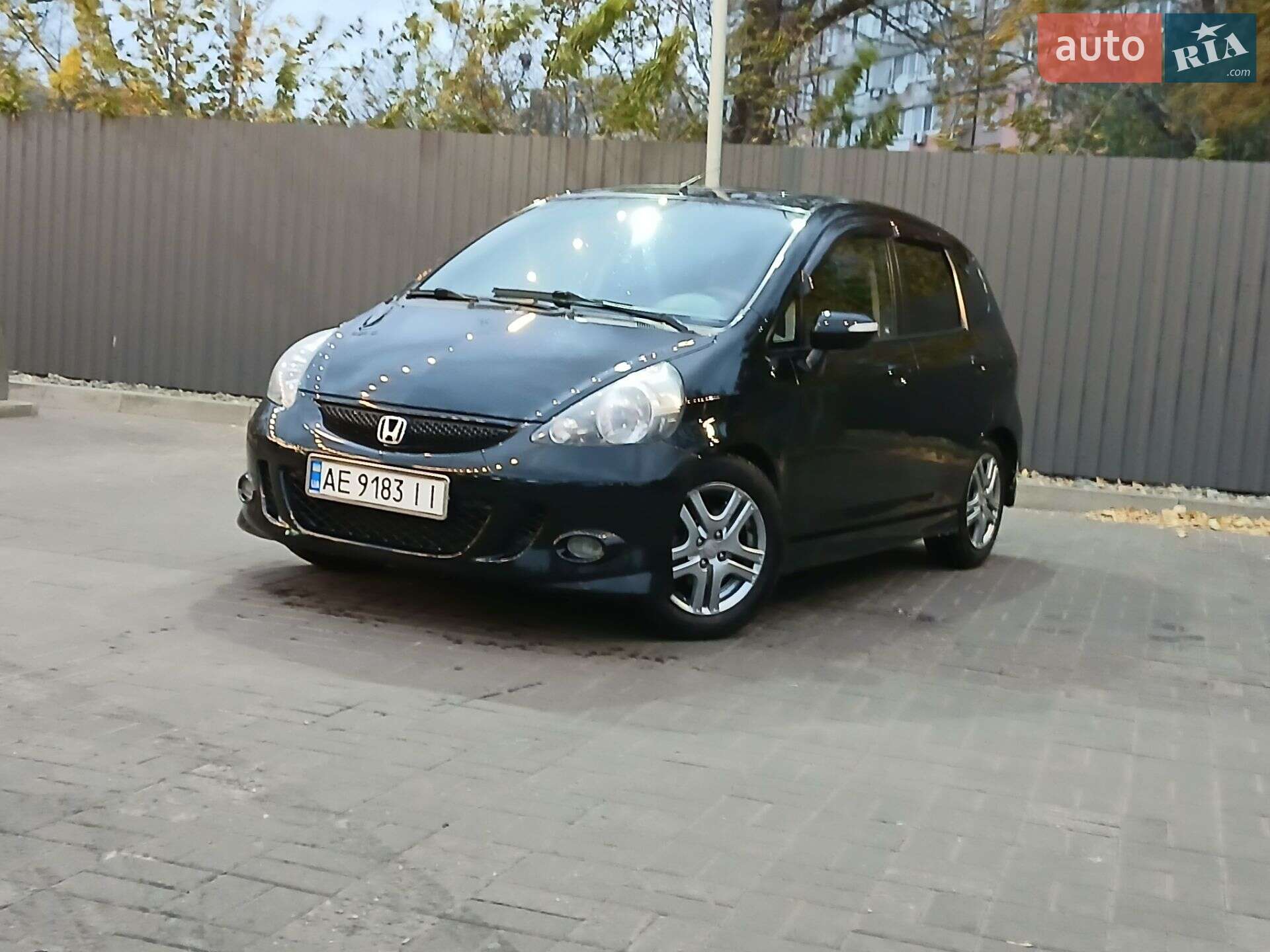 Головне фото звіту автомобіля HONDA JAZZ 2006