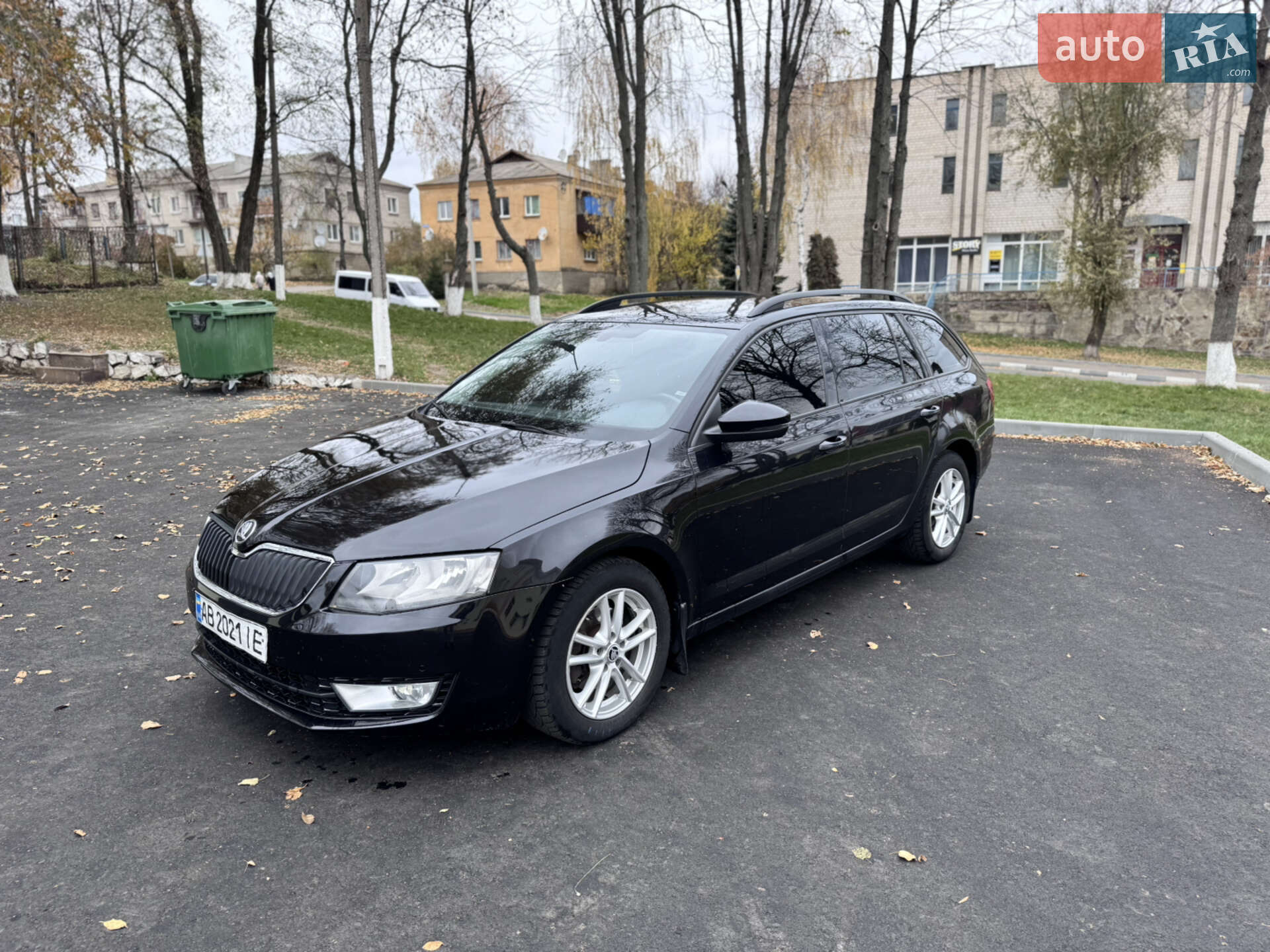 Головне фото звіту автомобіля SKODA OCTAVIA 2015