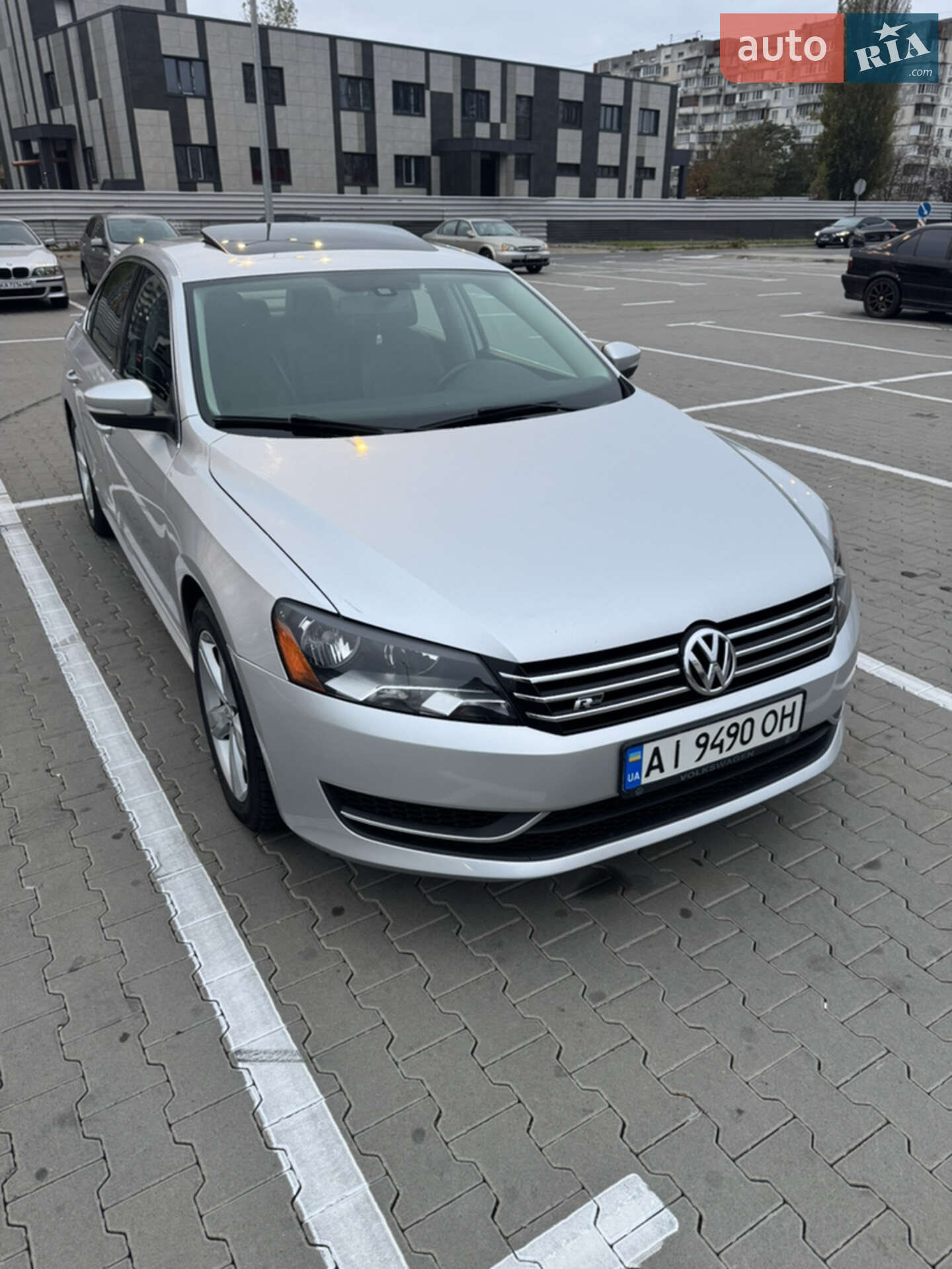 VOLKSWAGEN PASSAT 2013