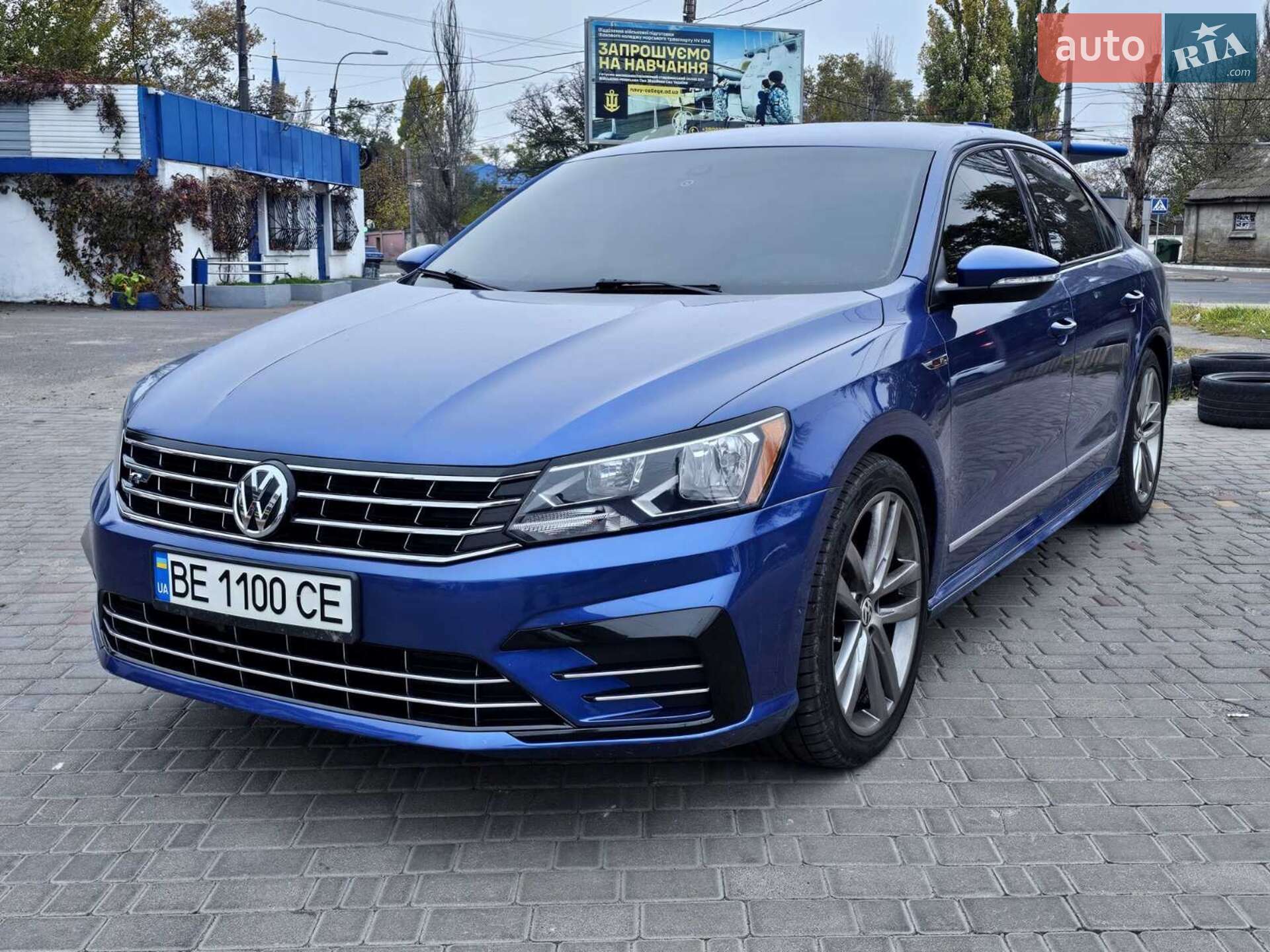 VOLKSWAGEN PASSAT 2017