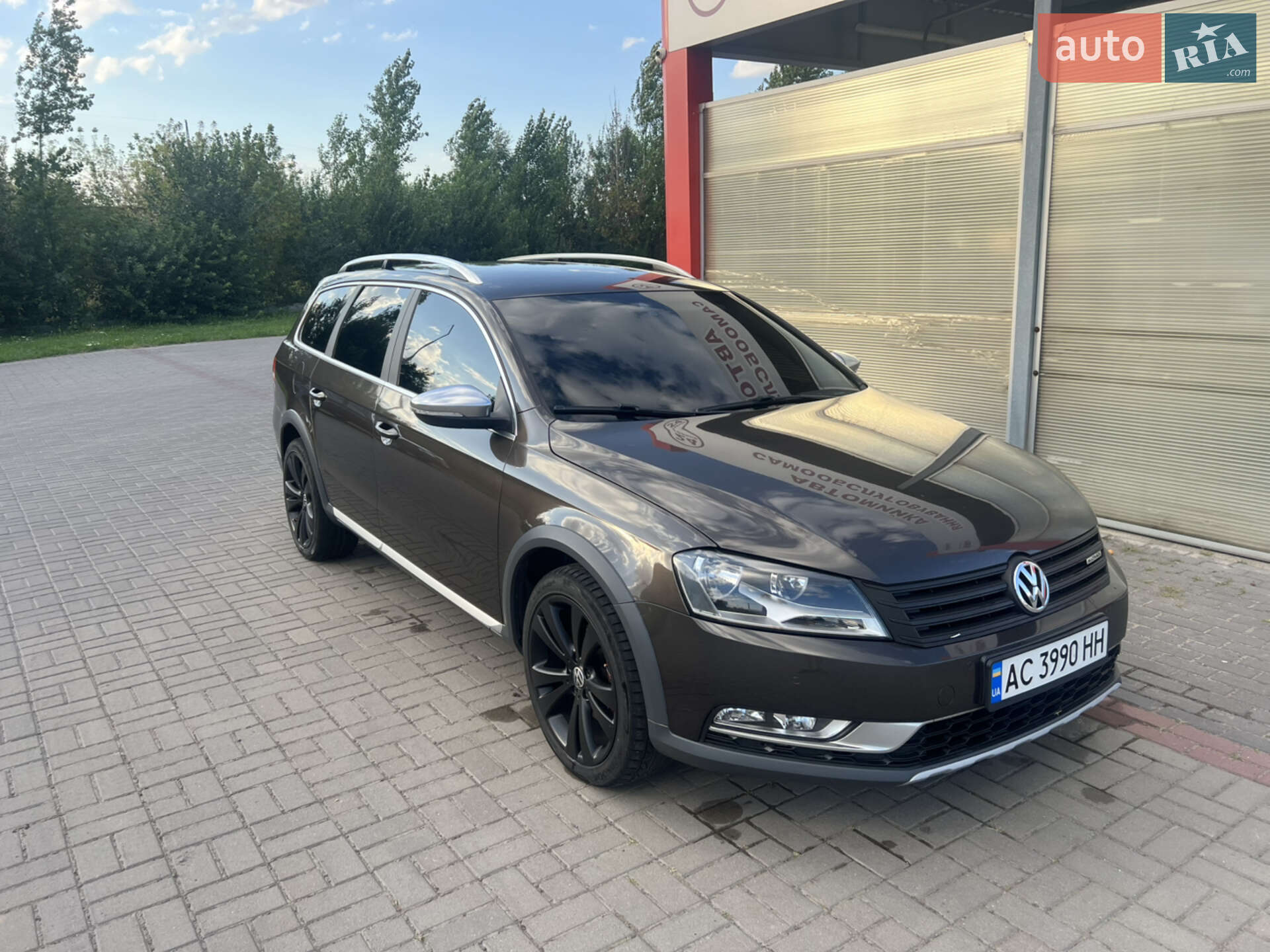 VOLKSWAGEN PASSAT 2012