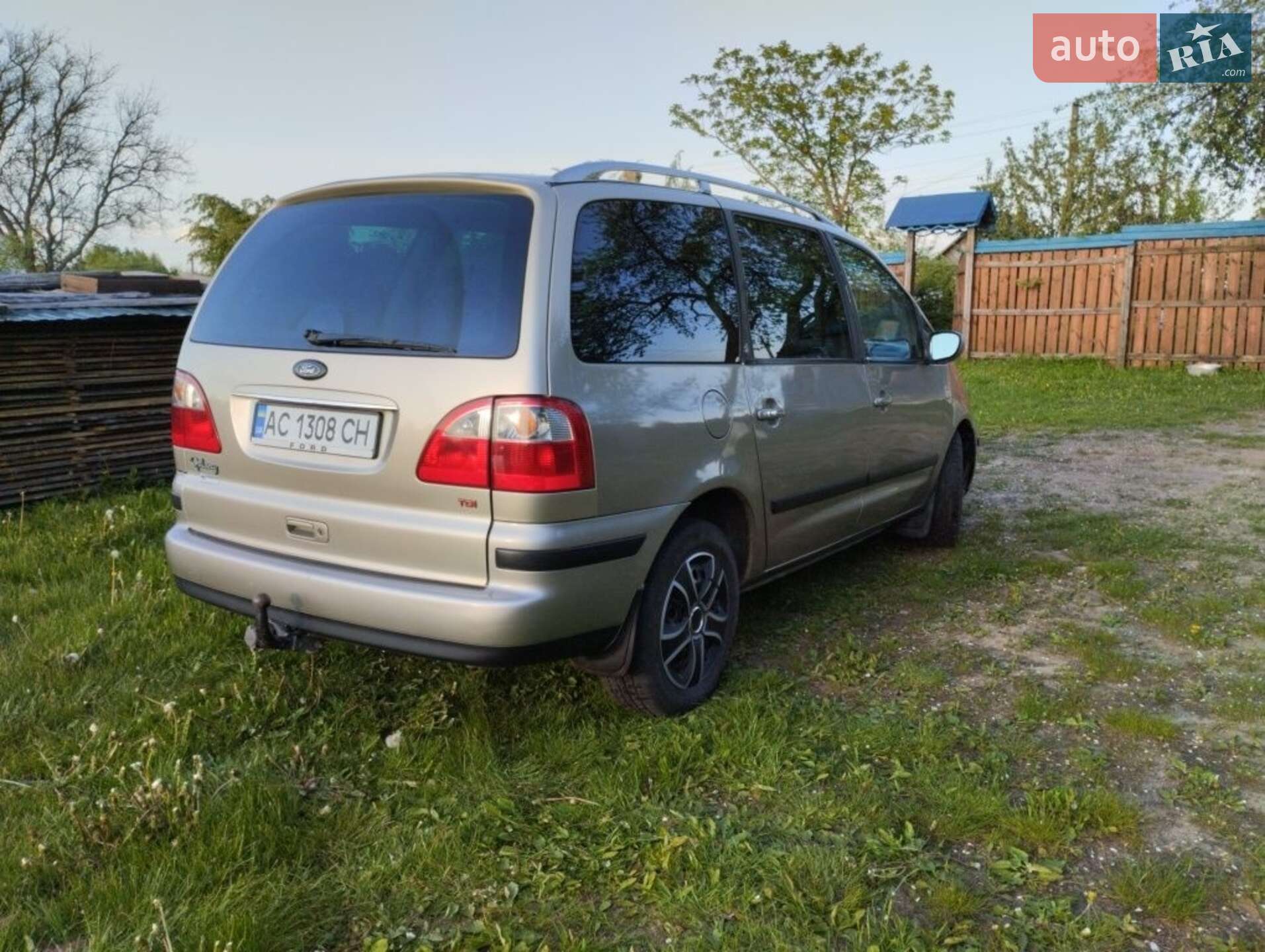 FORD GALAXY 2004