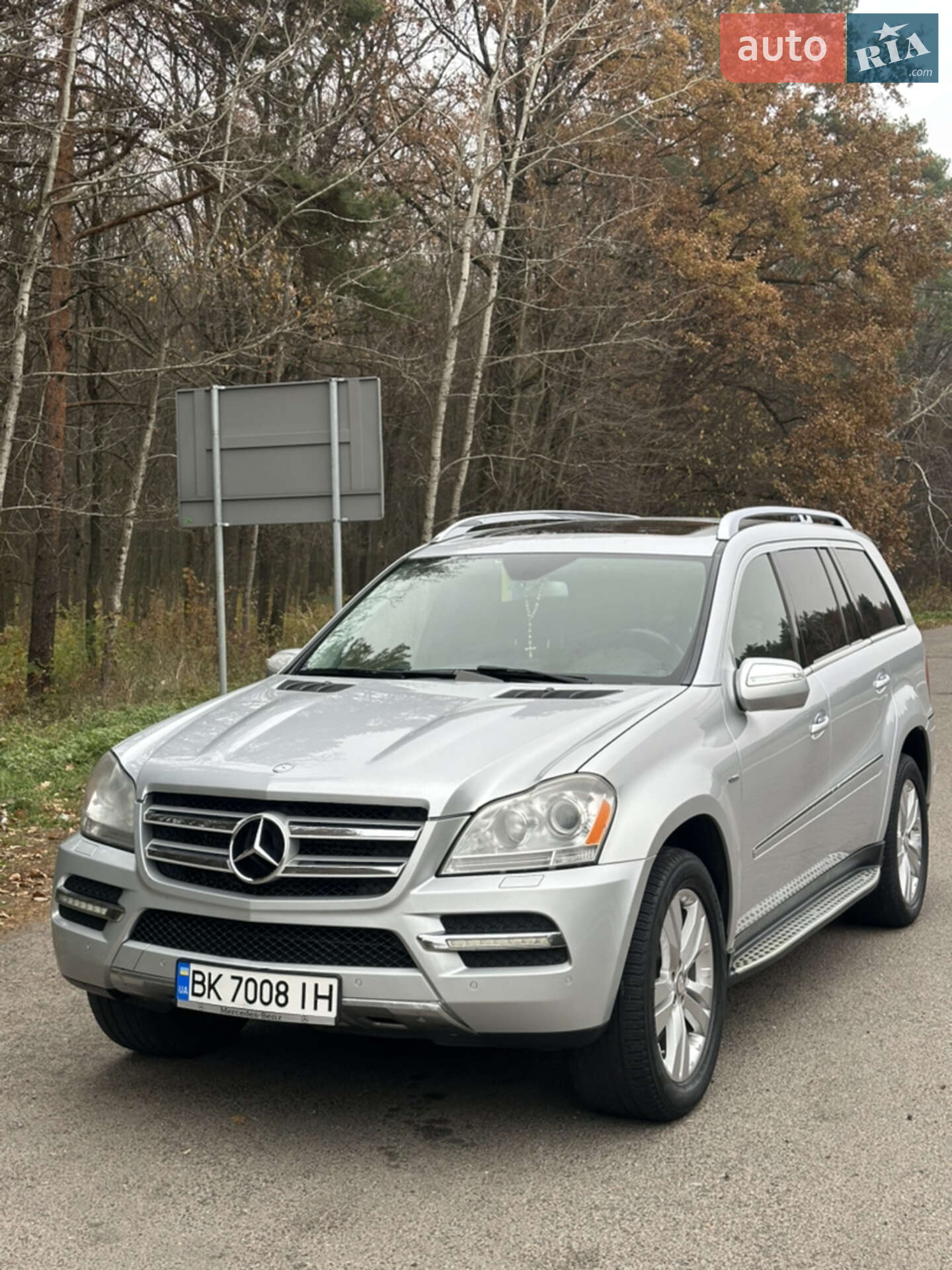 Головне фото звіту автомобіля MERCEDES-BENZ GL 350 2010