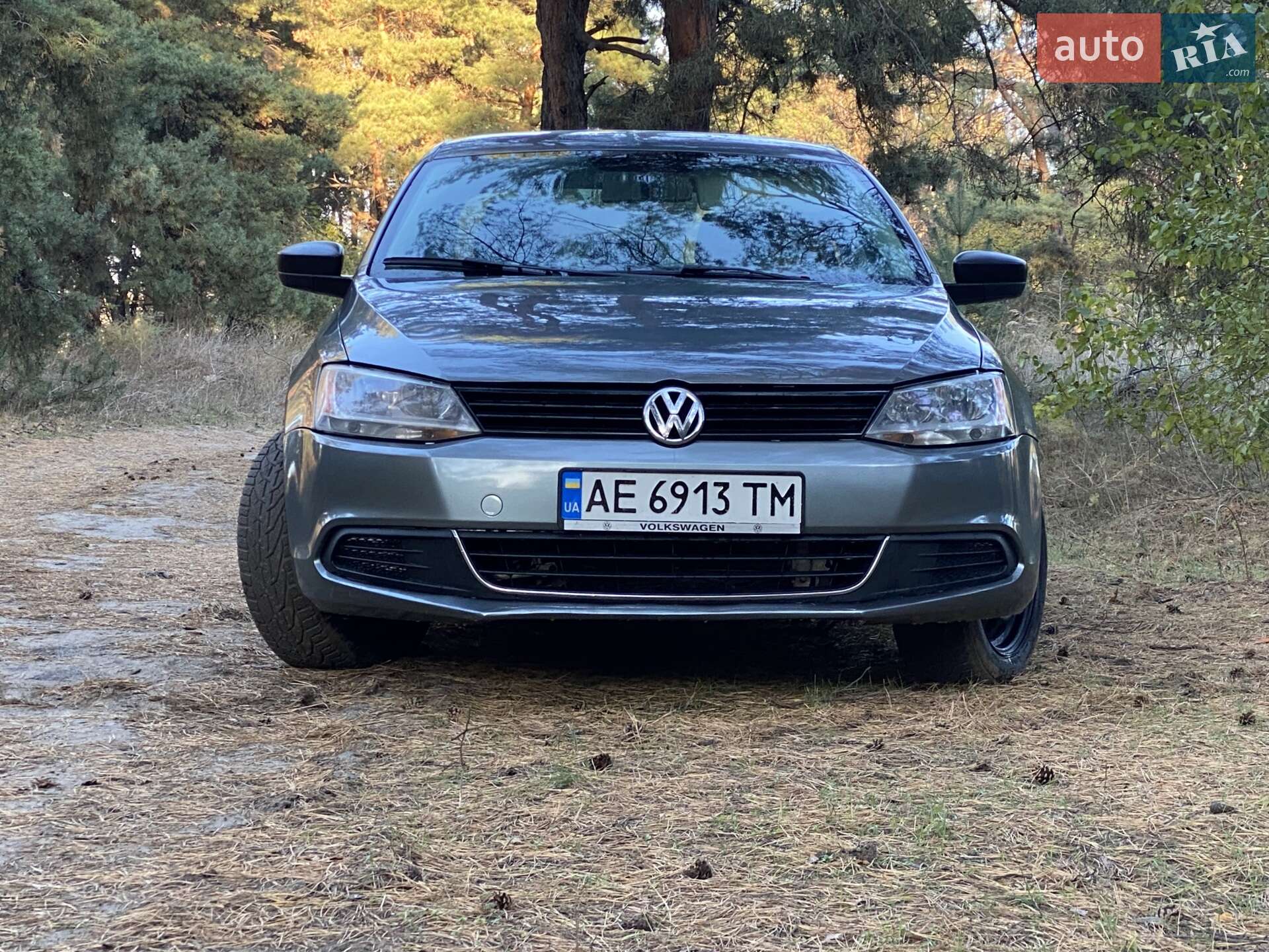 VOLKSWAGEN JETTA 2011