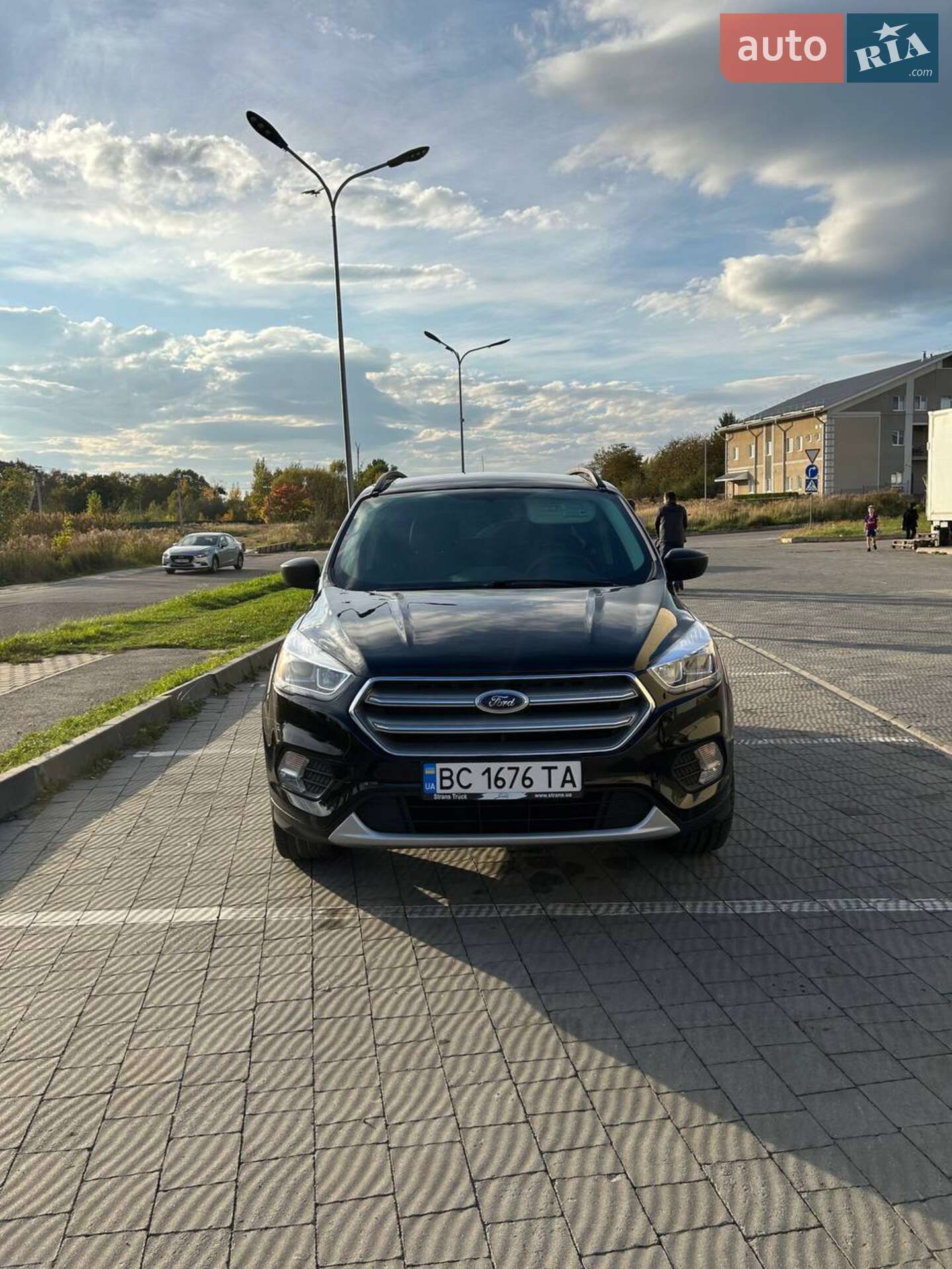 FORD ESCAPE