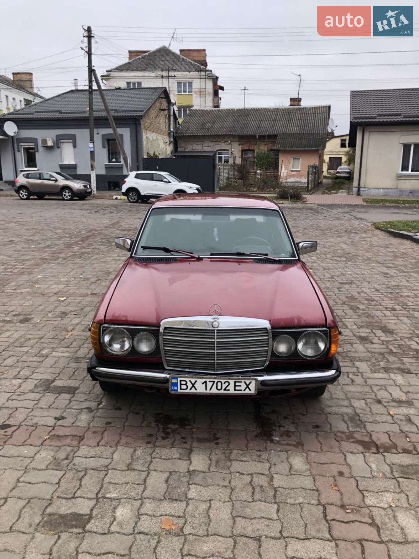 Mercedes-Benz E-Class 1982