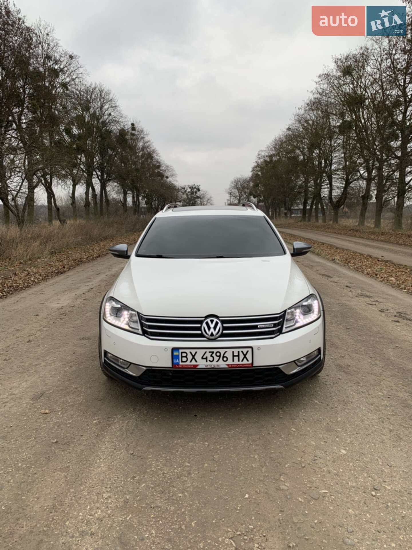 VOLKSWAGEN PASSAT 2013
