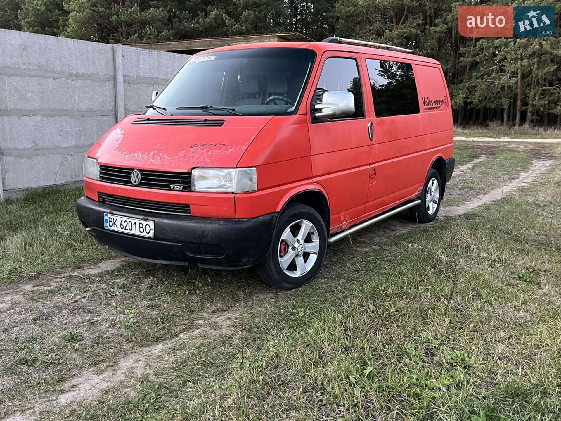 VOLKSWAGEN TRANSPORTER 2002