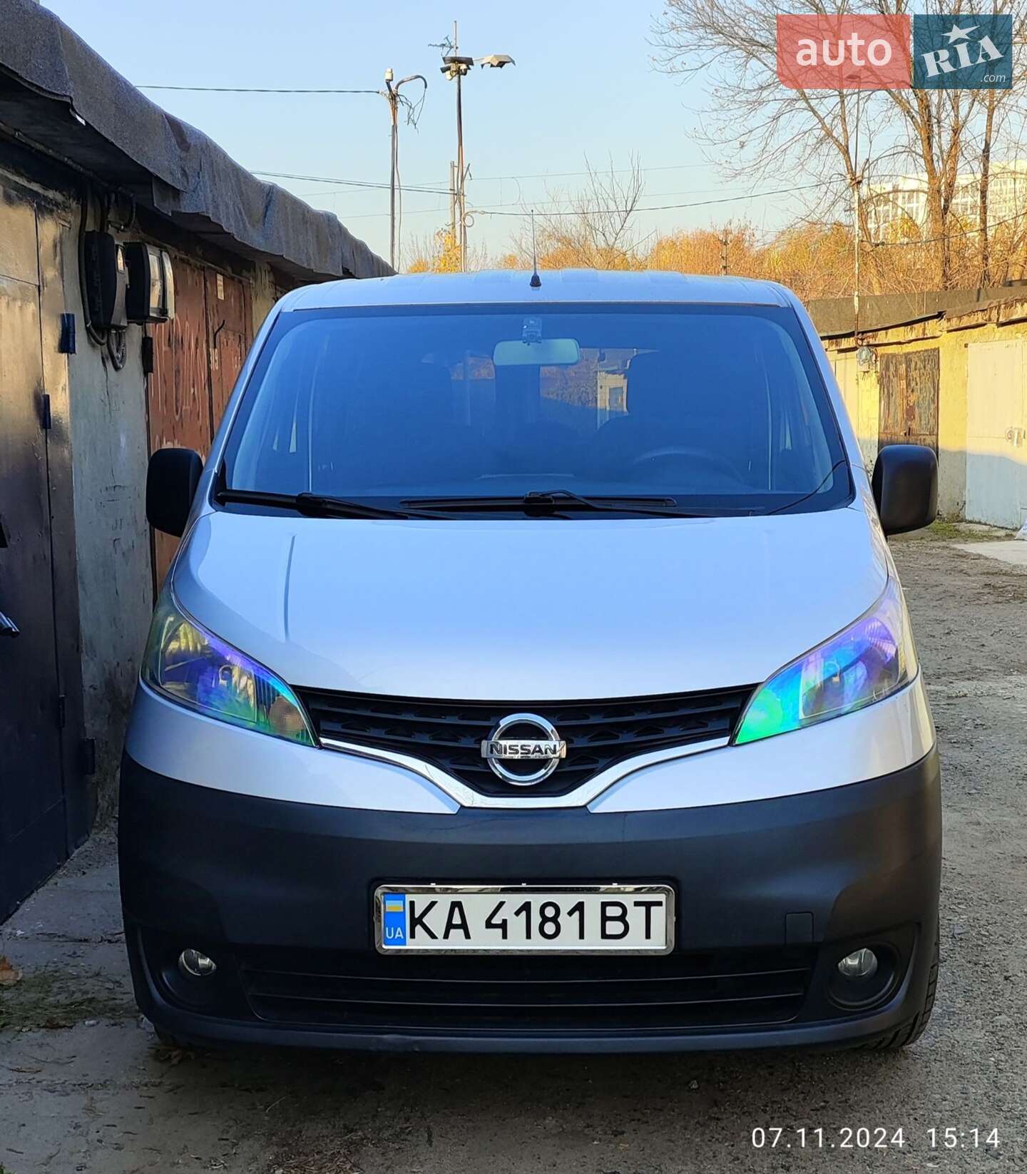 NISSAN NV 200 2012