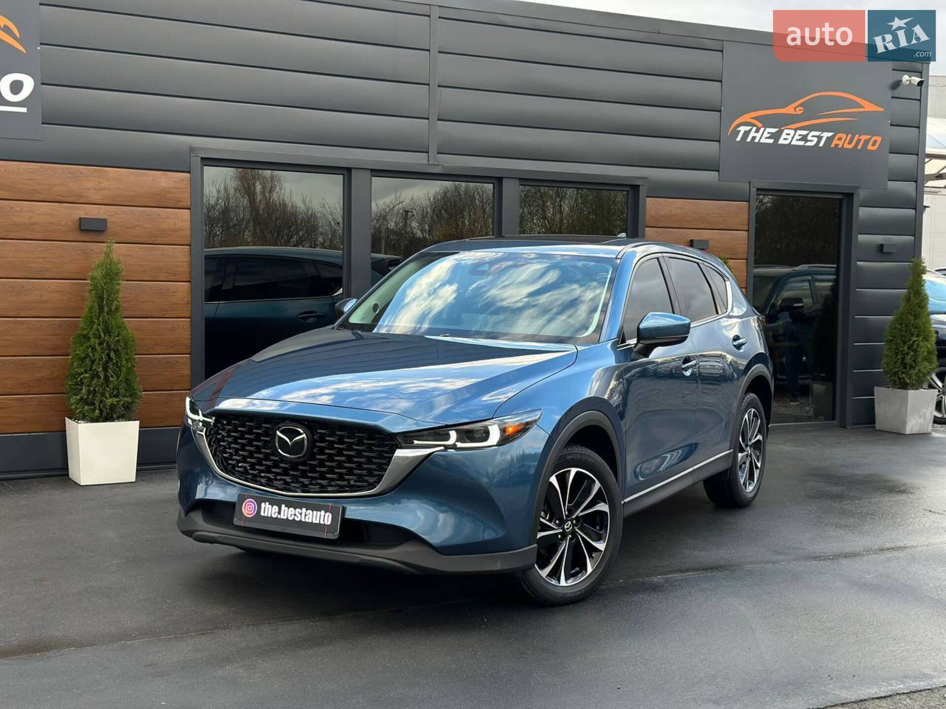 Головне фото звіту автомобіля MAZDA CX-5 2023