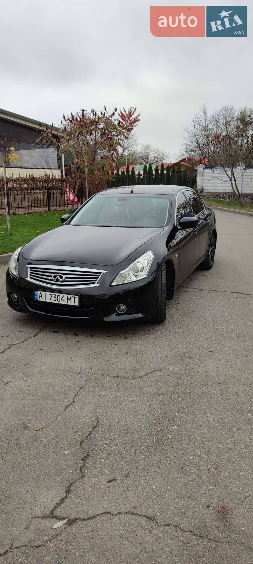 INFINITI G25 2010