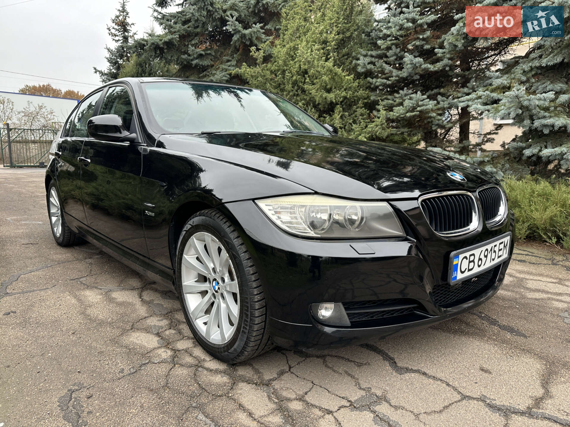 BMW 3 Series 2011