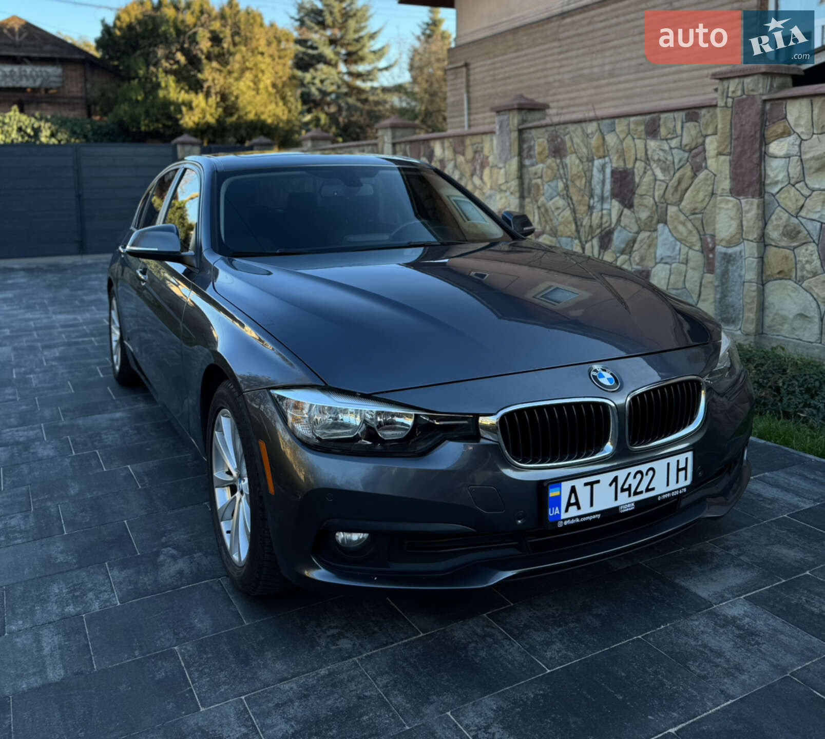 BMW 320I 2016