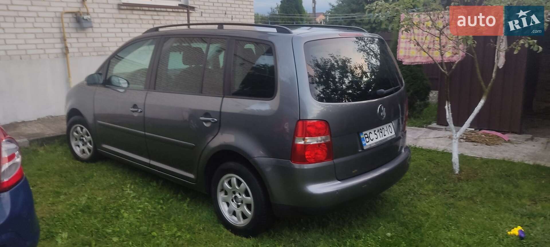 VOLKSWAGEN TOURAN 2006
