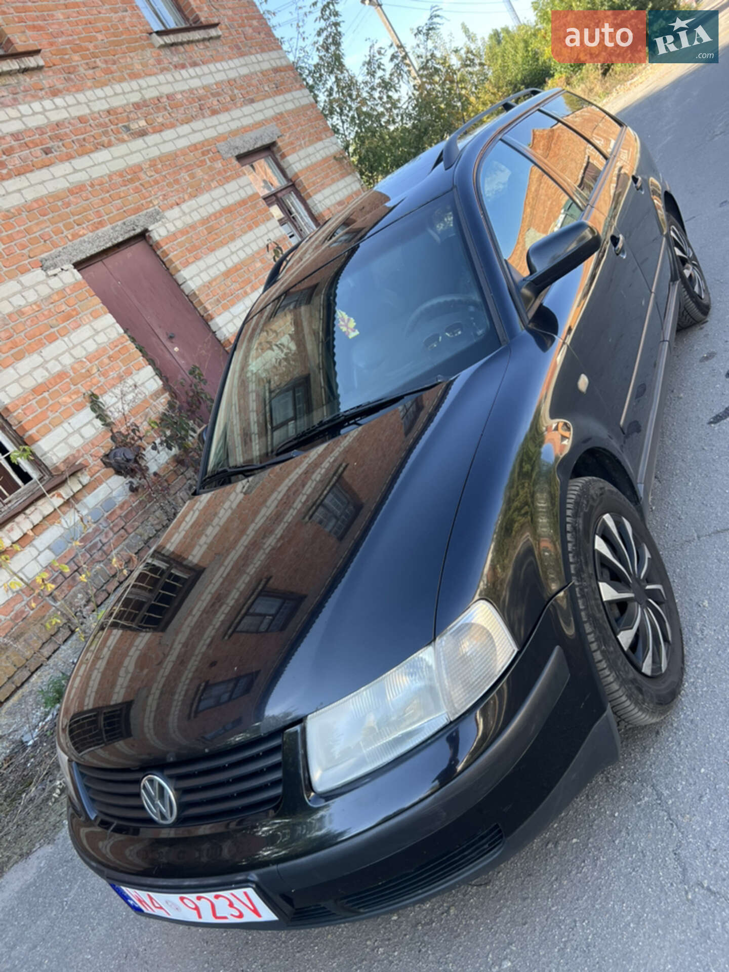 VOLKSWAGEN PASSAT 1998