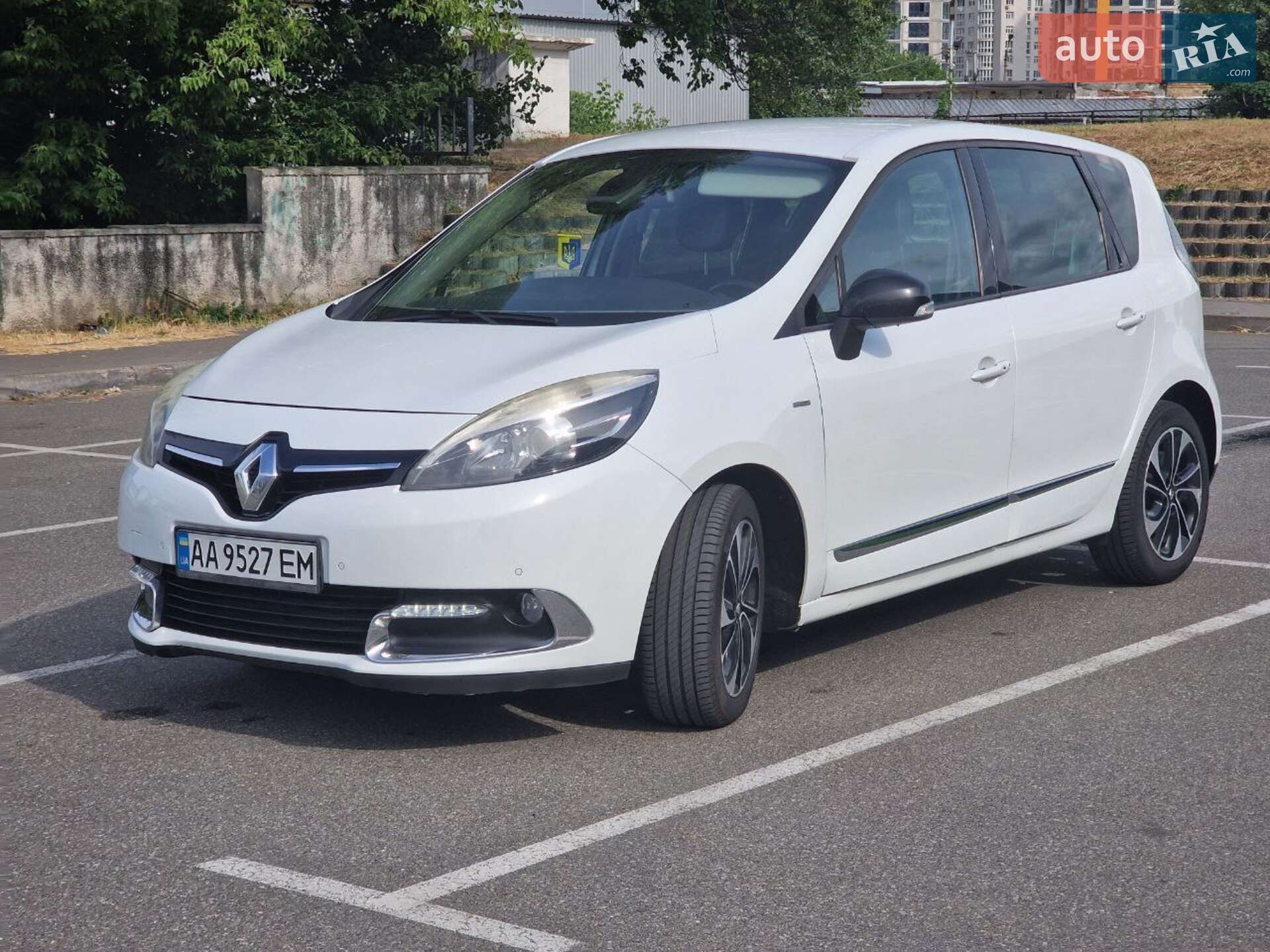 RENAULT SCENIC 2015
