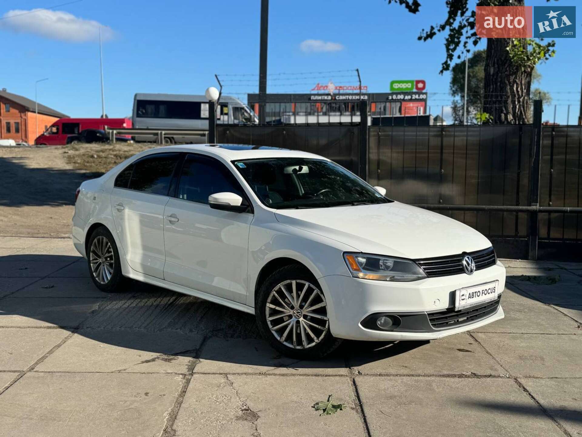 VOLKSWAGEN JETTA 2013
