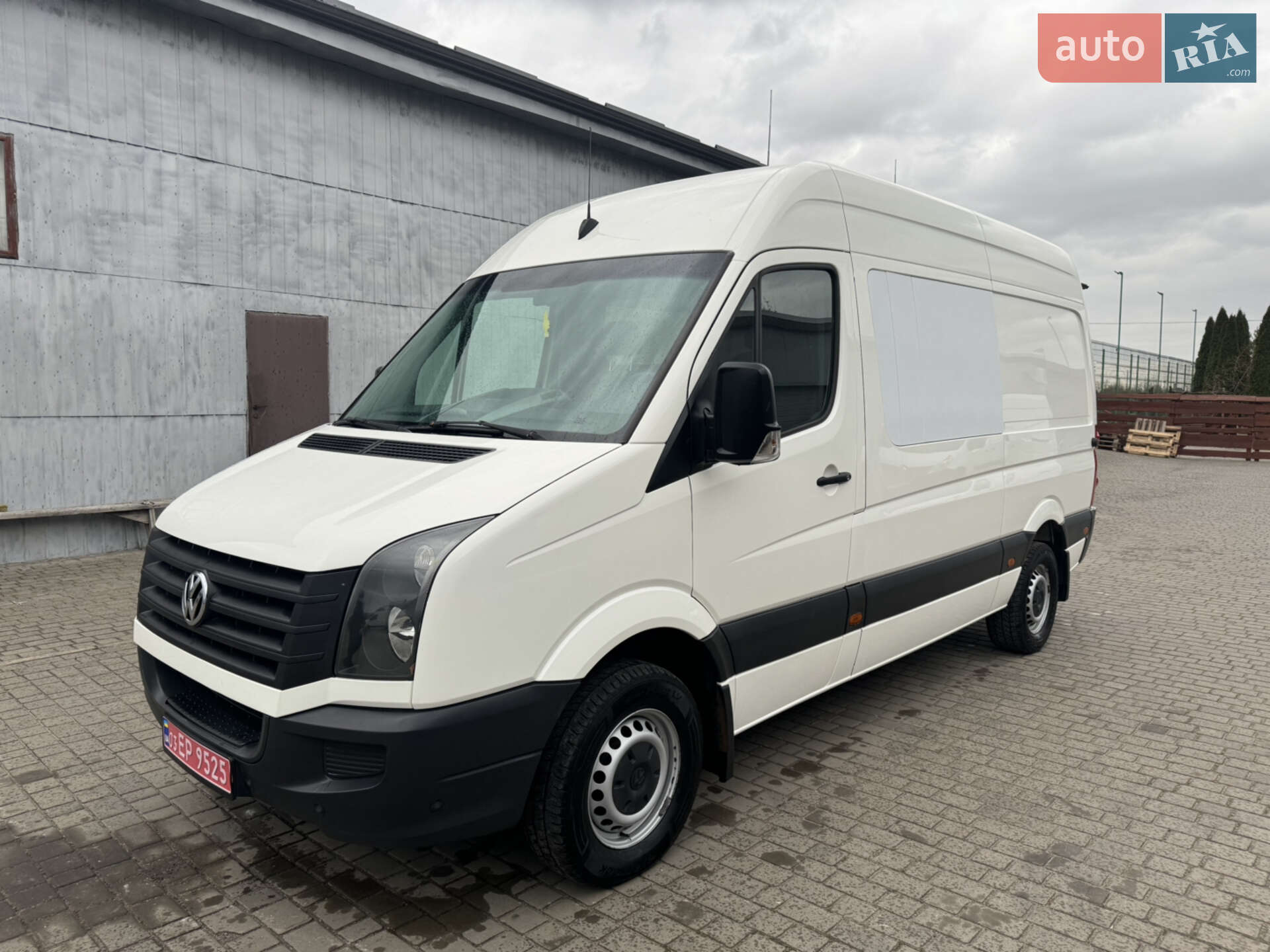 VOLKSWAGEN CRAFTER 2016