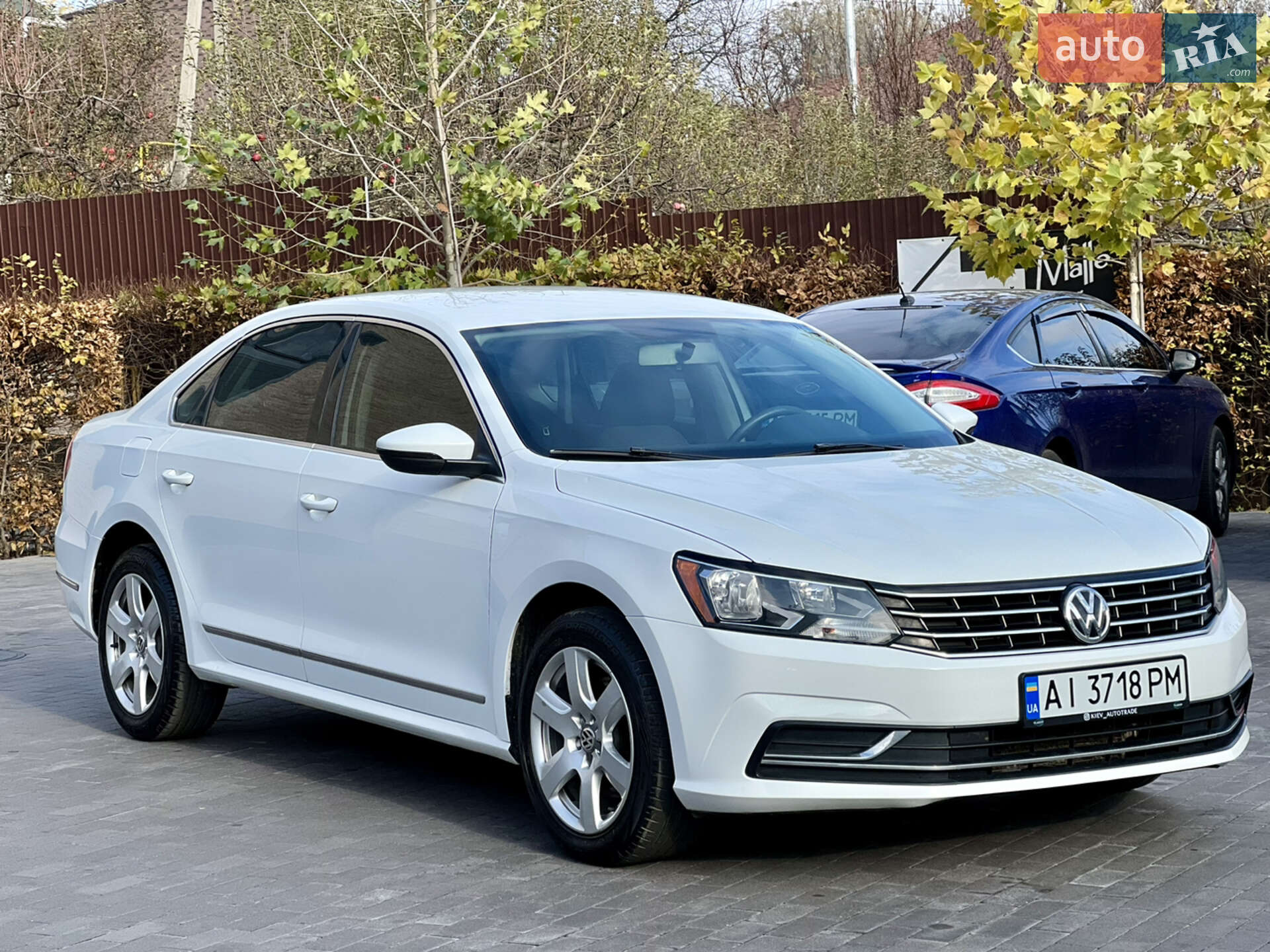 VOLKSWAGEN PASSAT 2016
