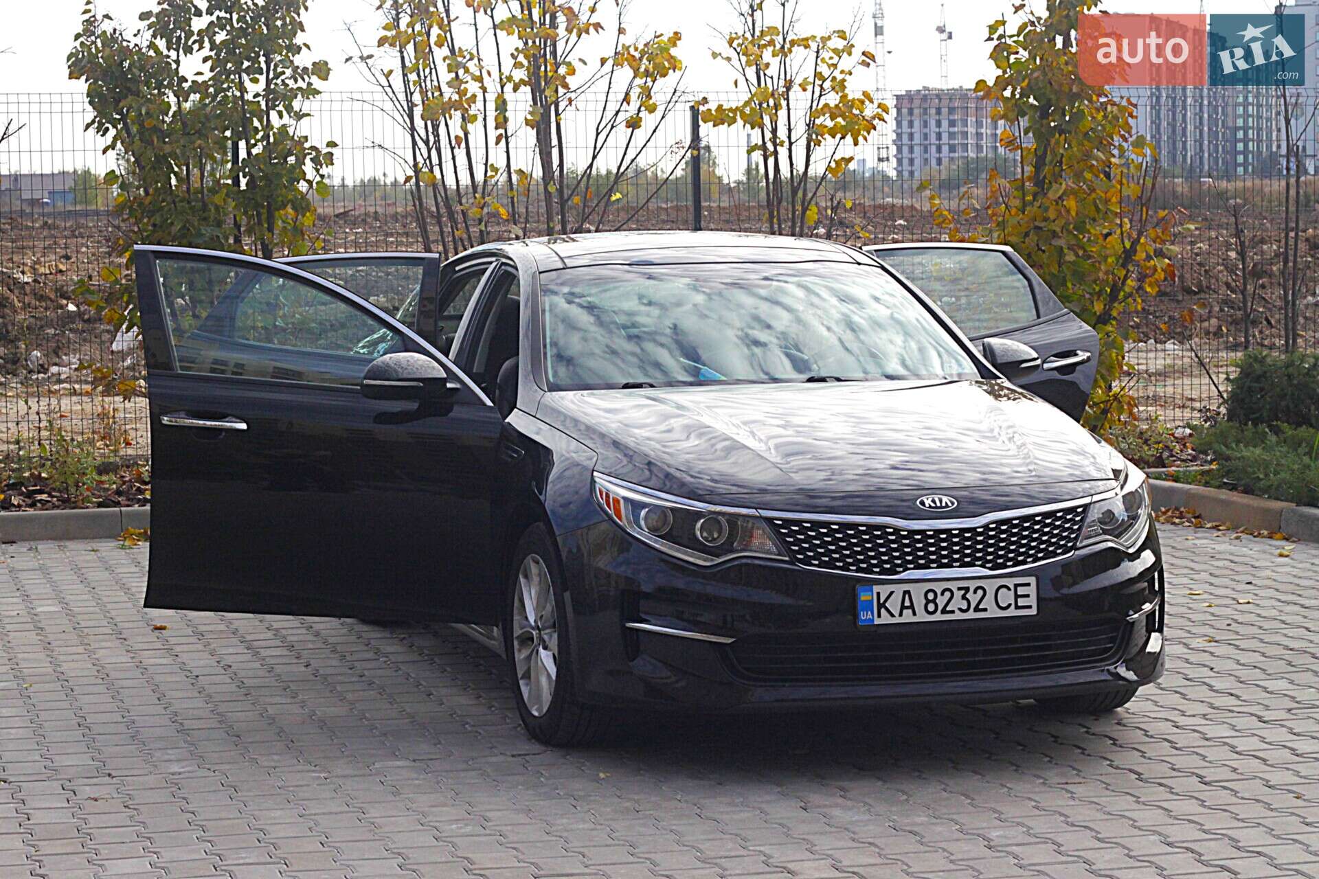 Головне фото звіту автомобіля KIA OPTIMA 2016