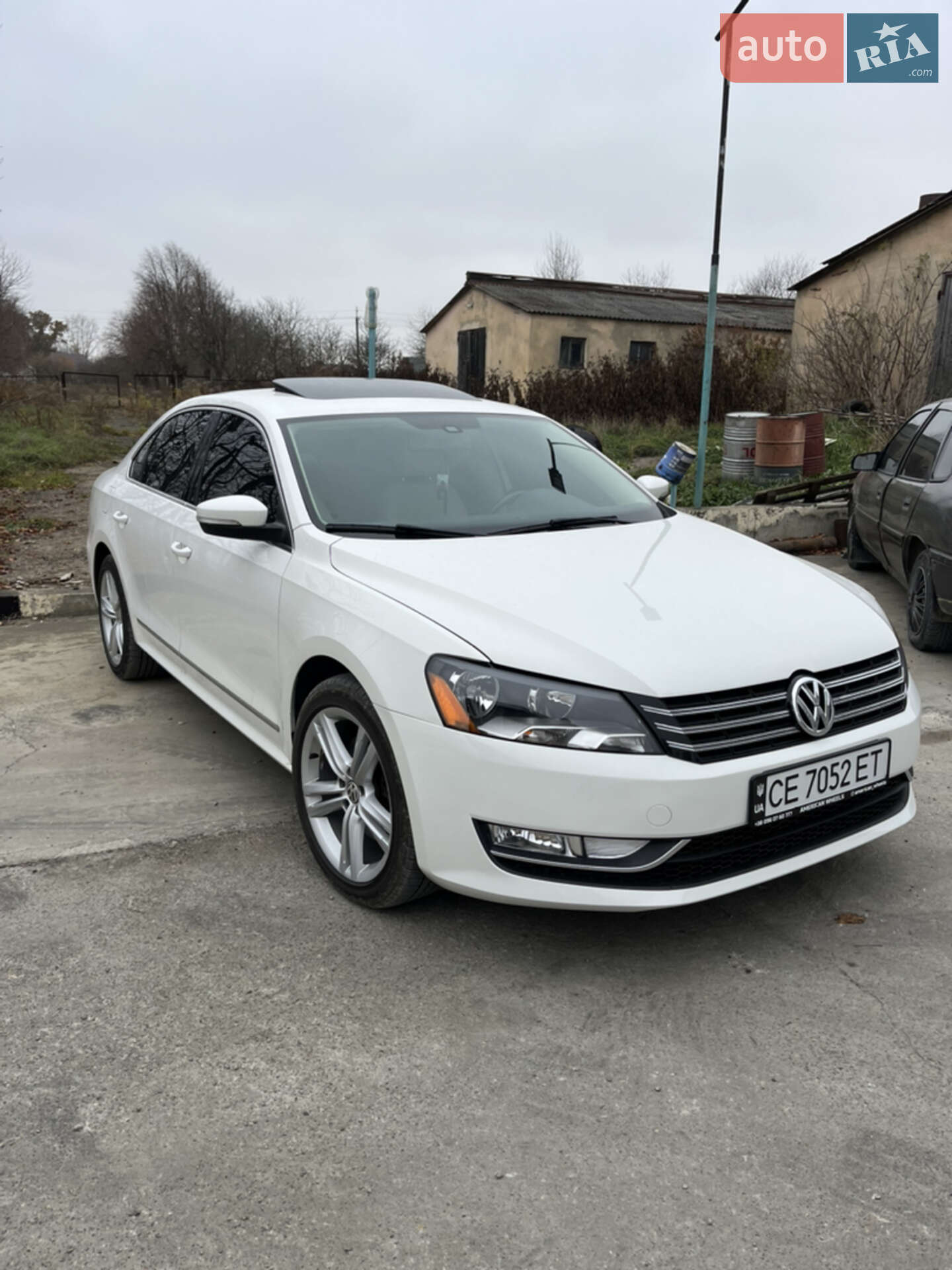 VOLKSWAGEN PASSAT 2014