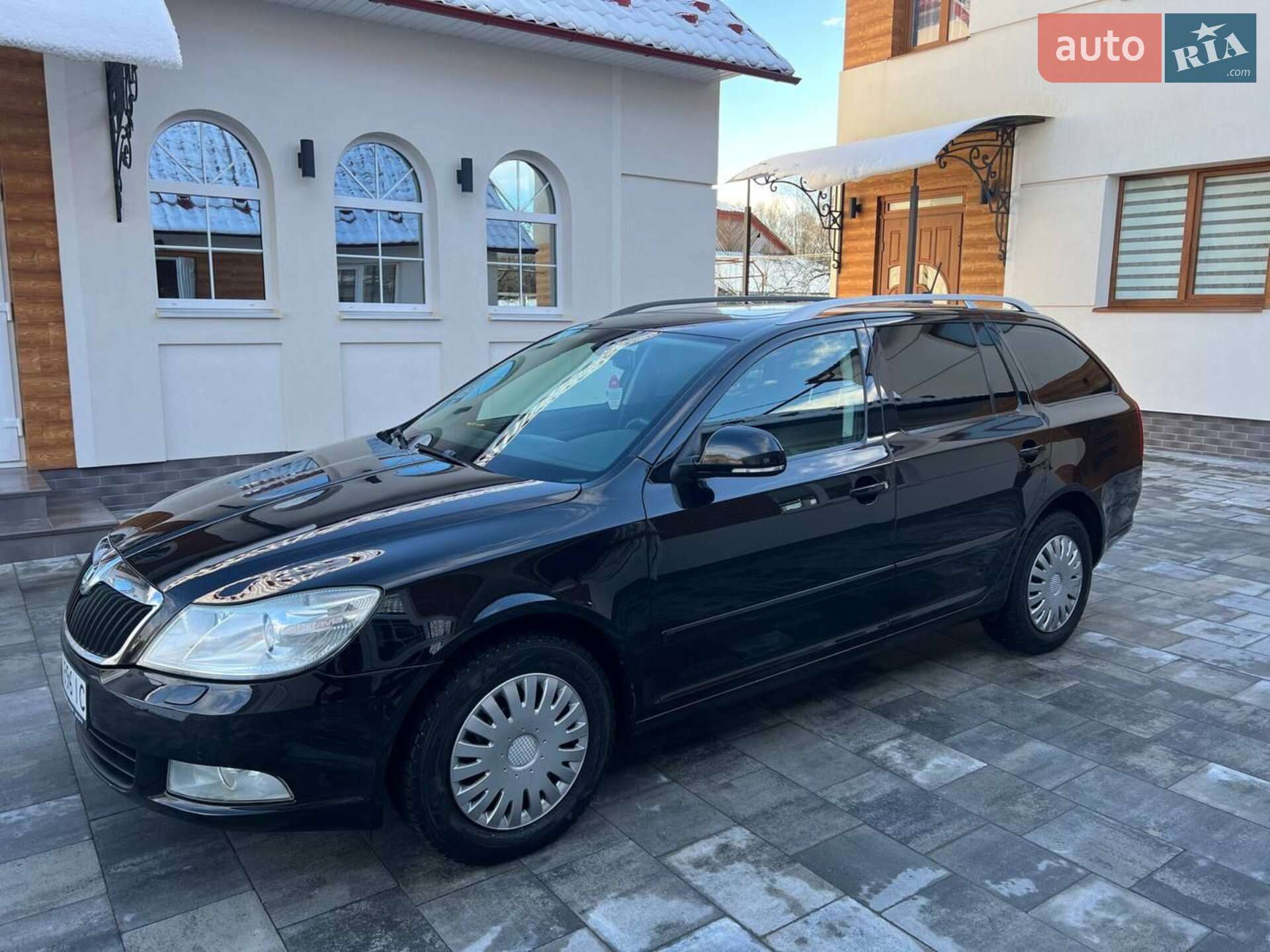 Головне фото звіту автомобіля SKODA OCTAVIA 2011