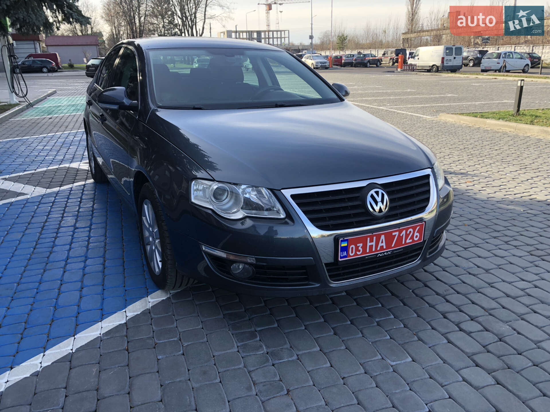 VOLKSWAGEN PASSAT 2010