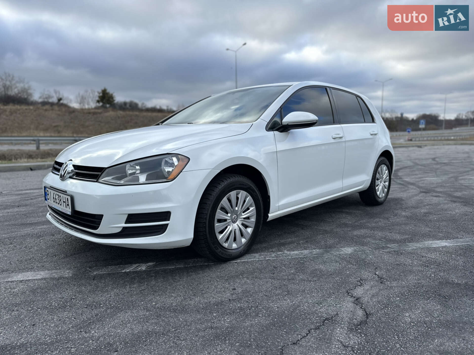 VOLKSWAGEN GOLF 2015